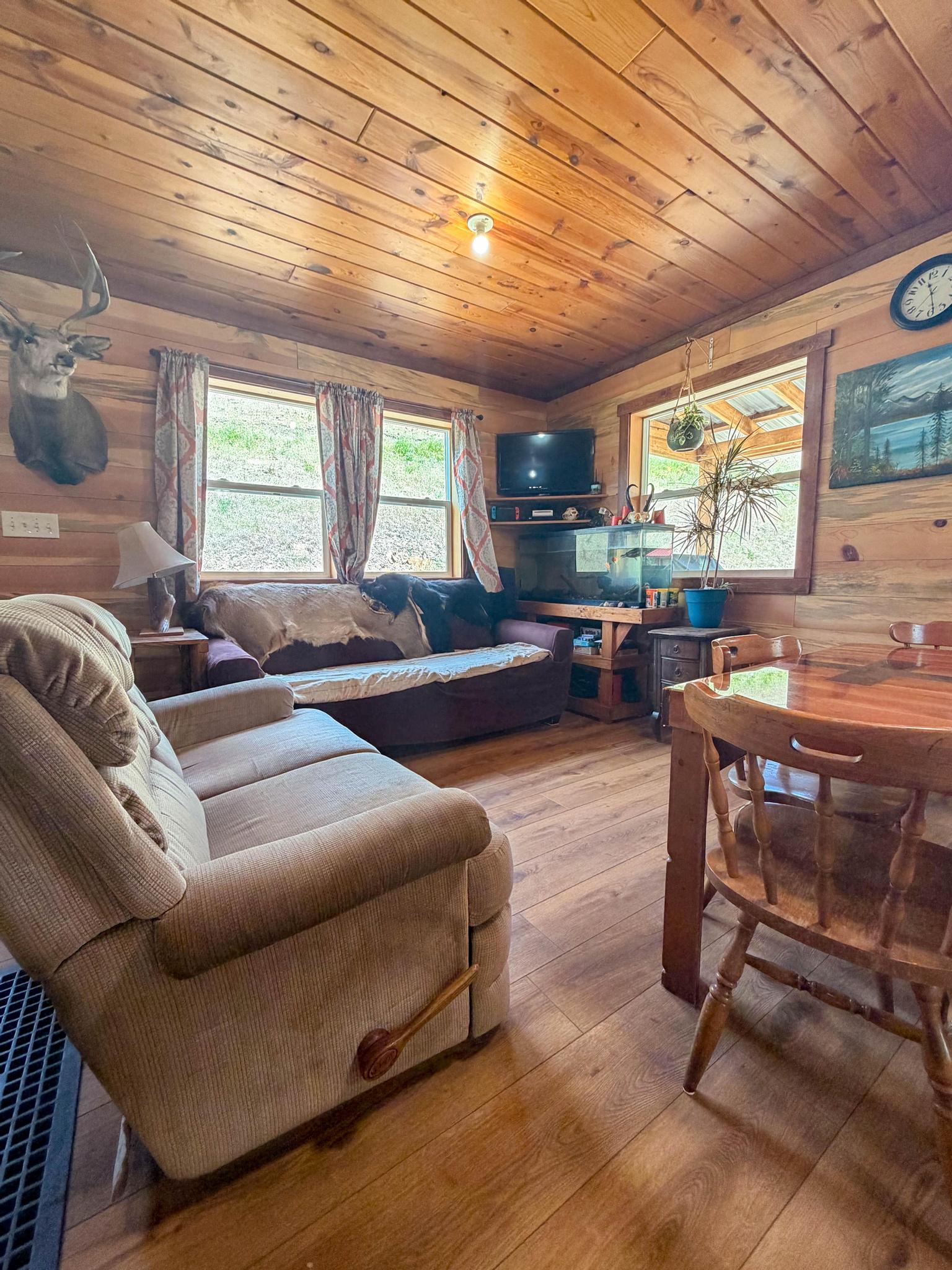 407 Mclaughlin Creek Road Property Photo 12