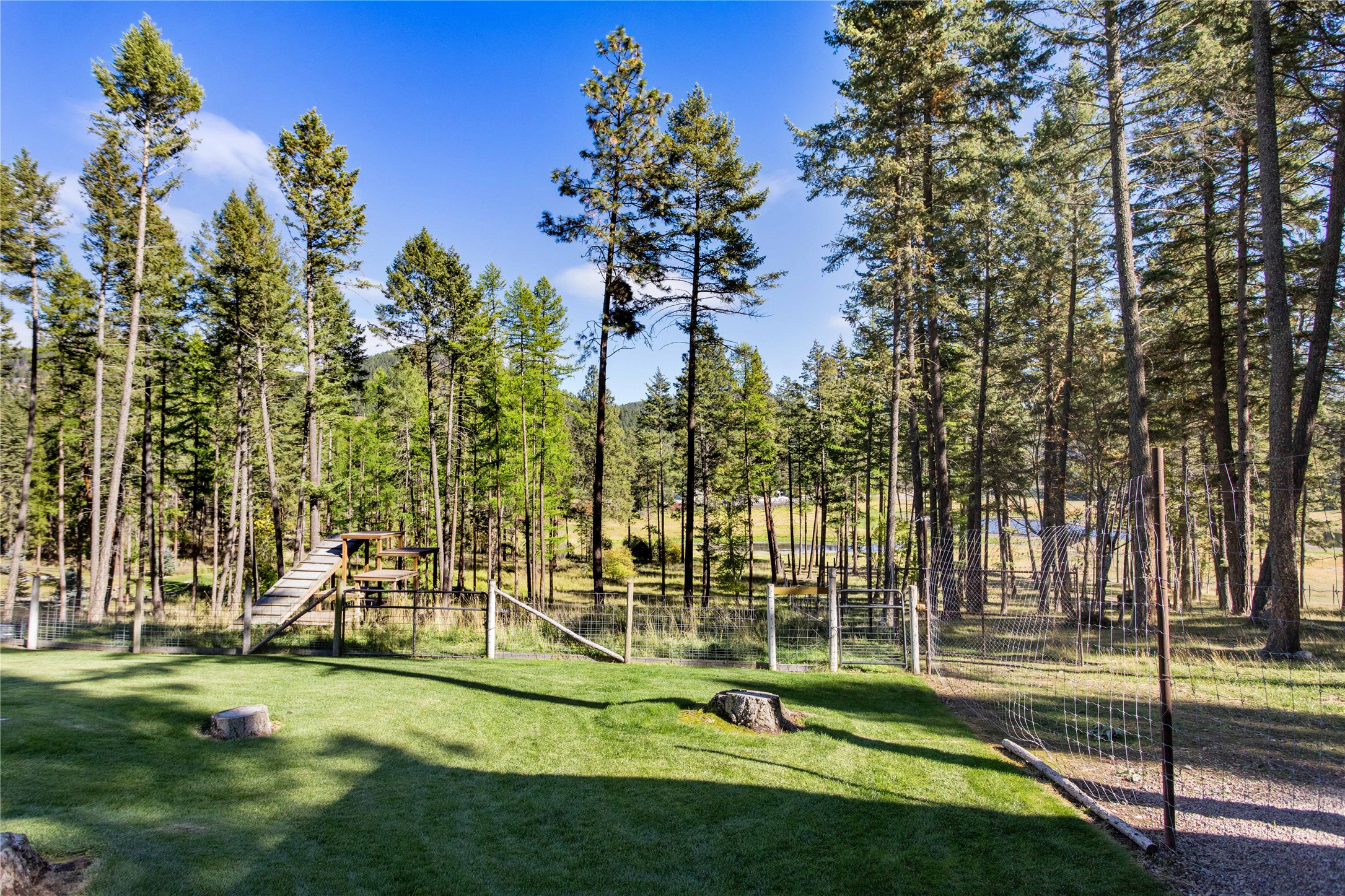 13518 Sylvan Drive Property Photo 37