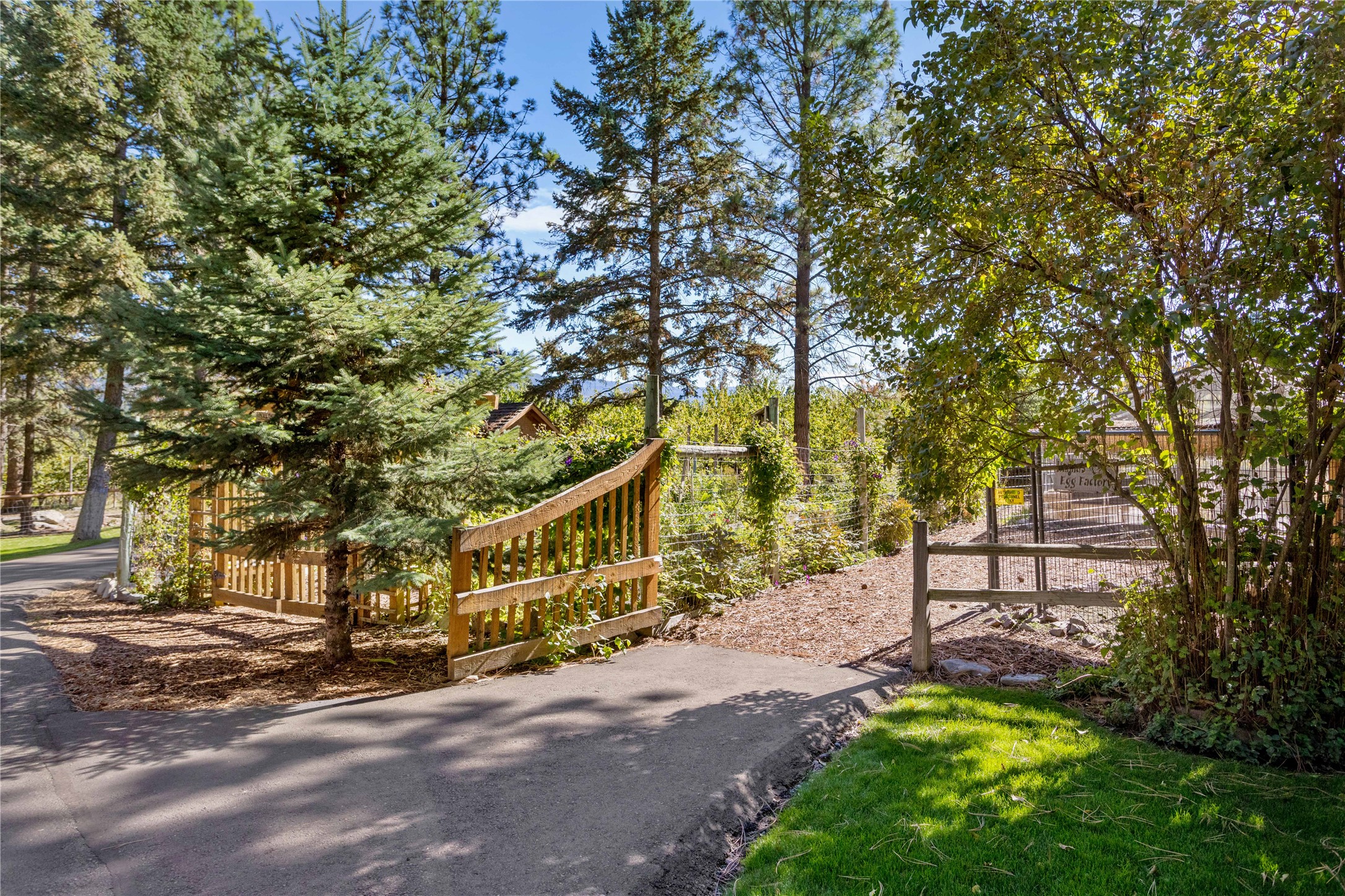 13518 Sylvan Drive Property Photo 55
