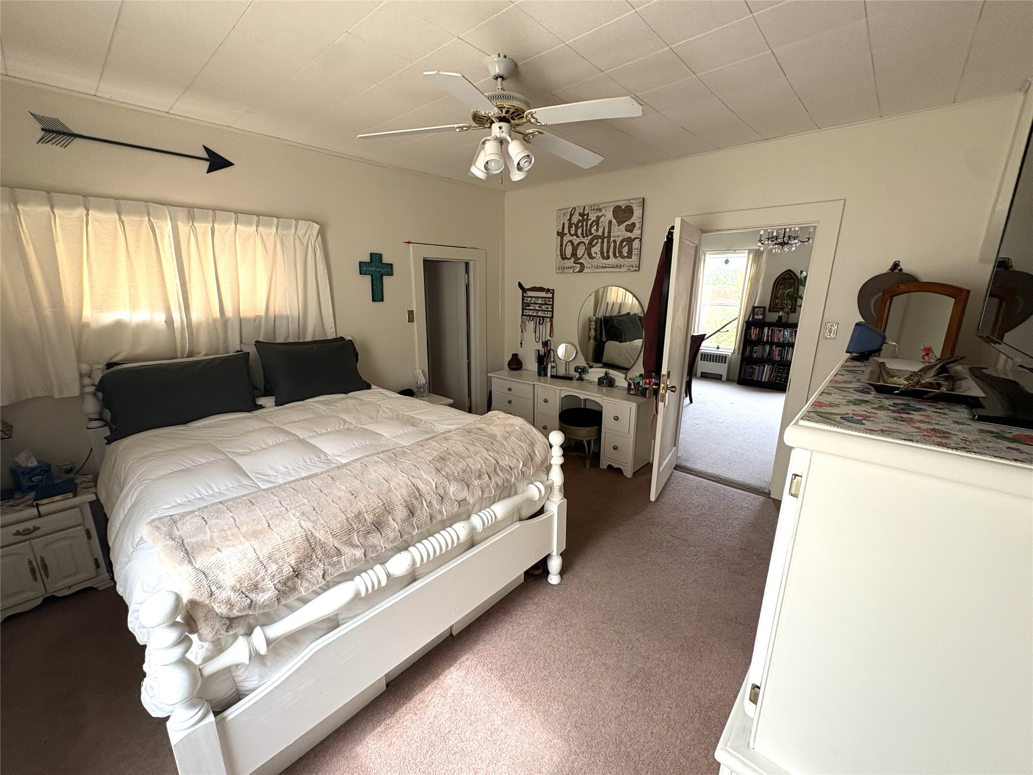 1201 Leslie Avenue Property Photo 7