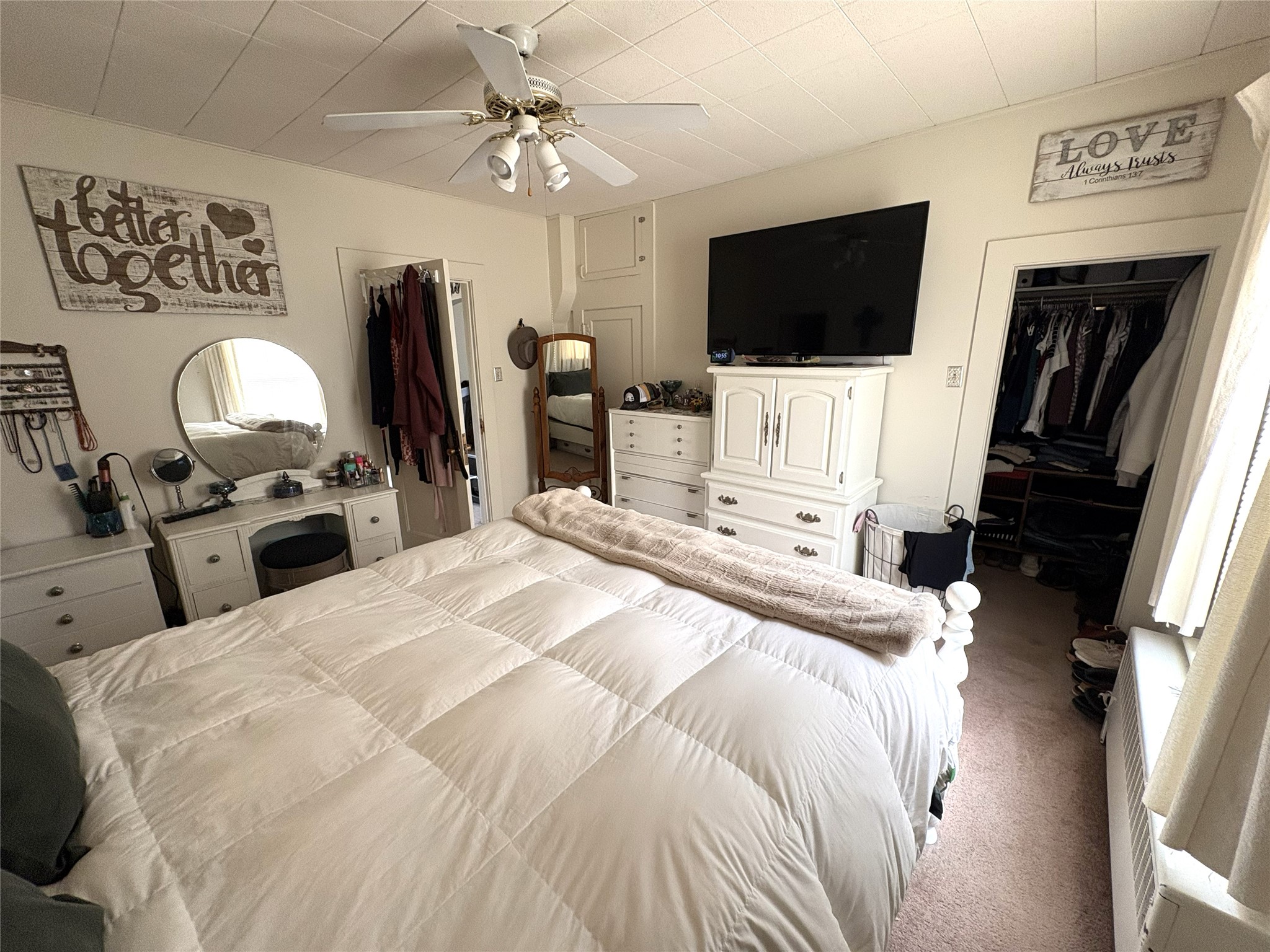 1201 Leslie Avenue Property Photo 8
