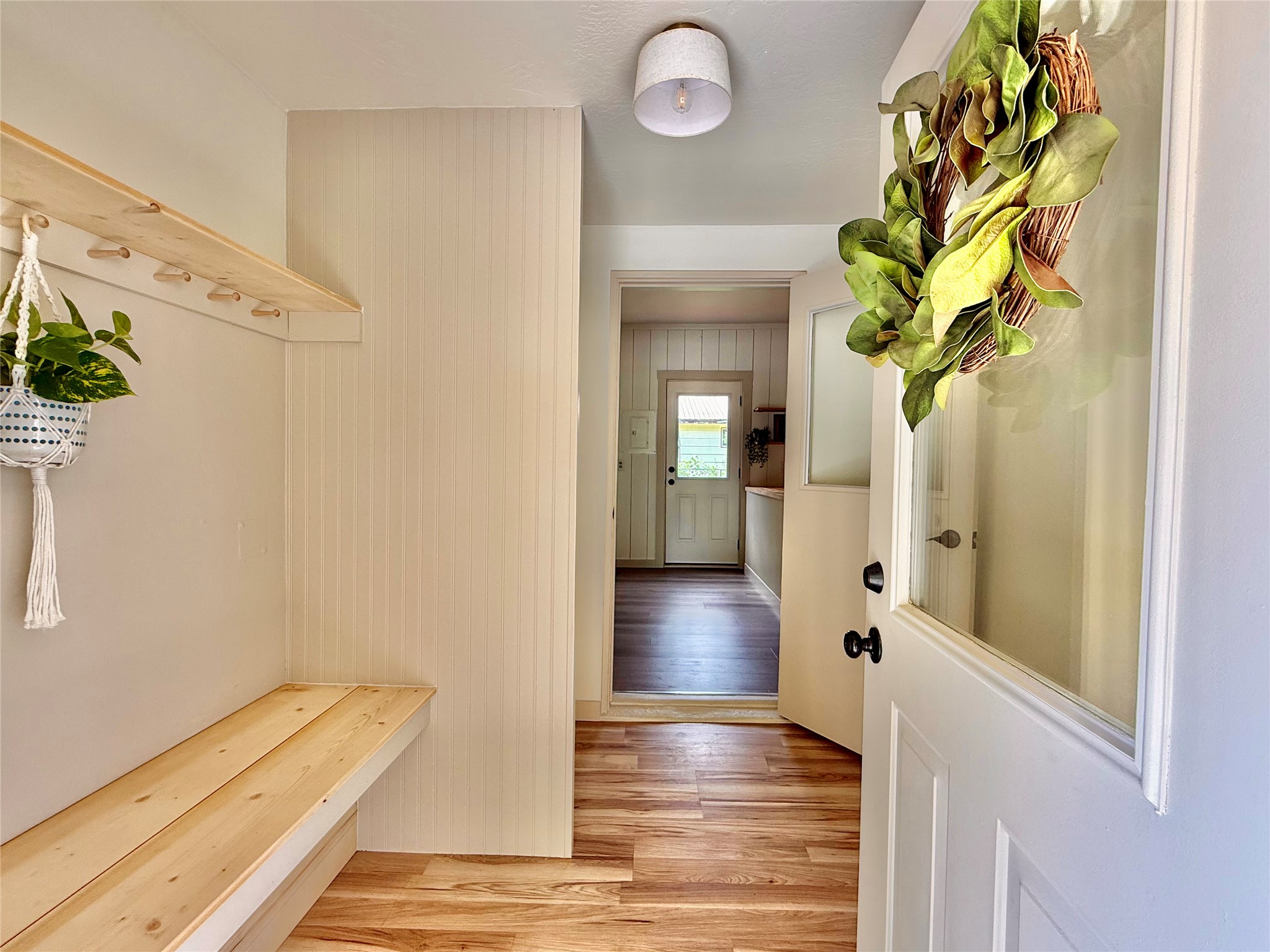 514 E Haley Avenue Property Photo 5