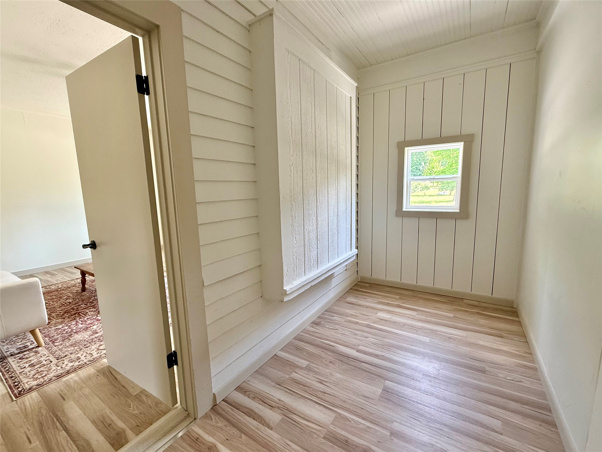 514 E Haley Avenue Property Photo 29