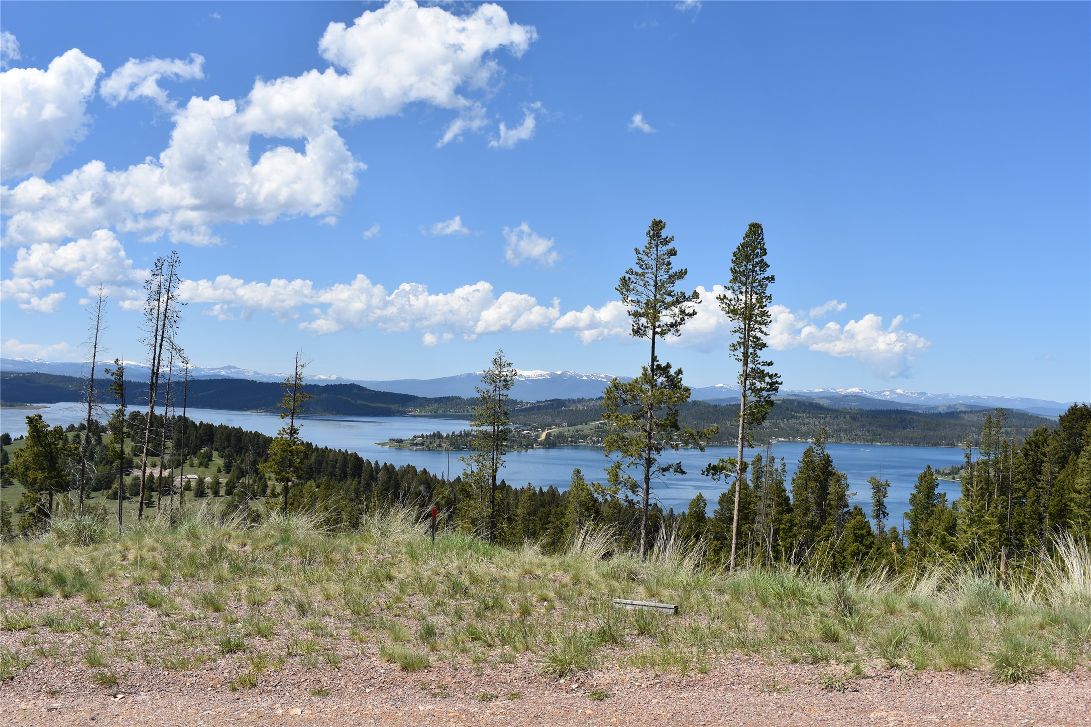 16 Mule Deer Lane Property Photo 2