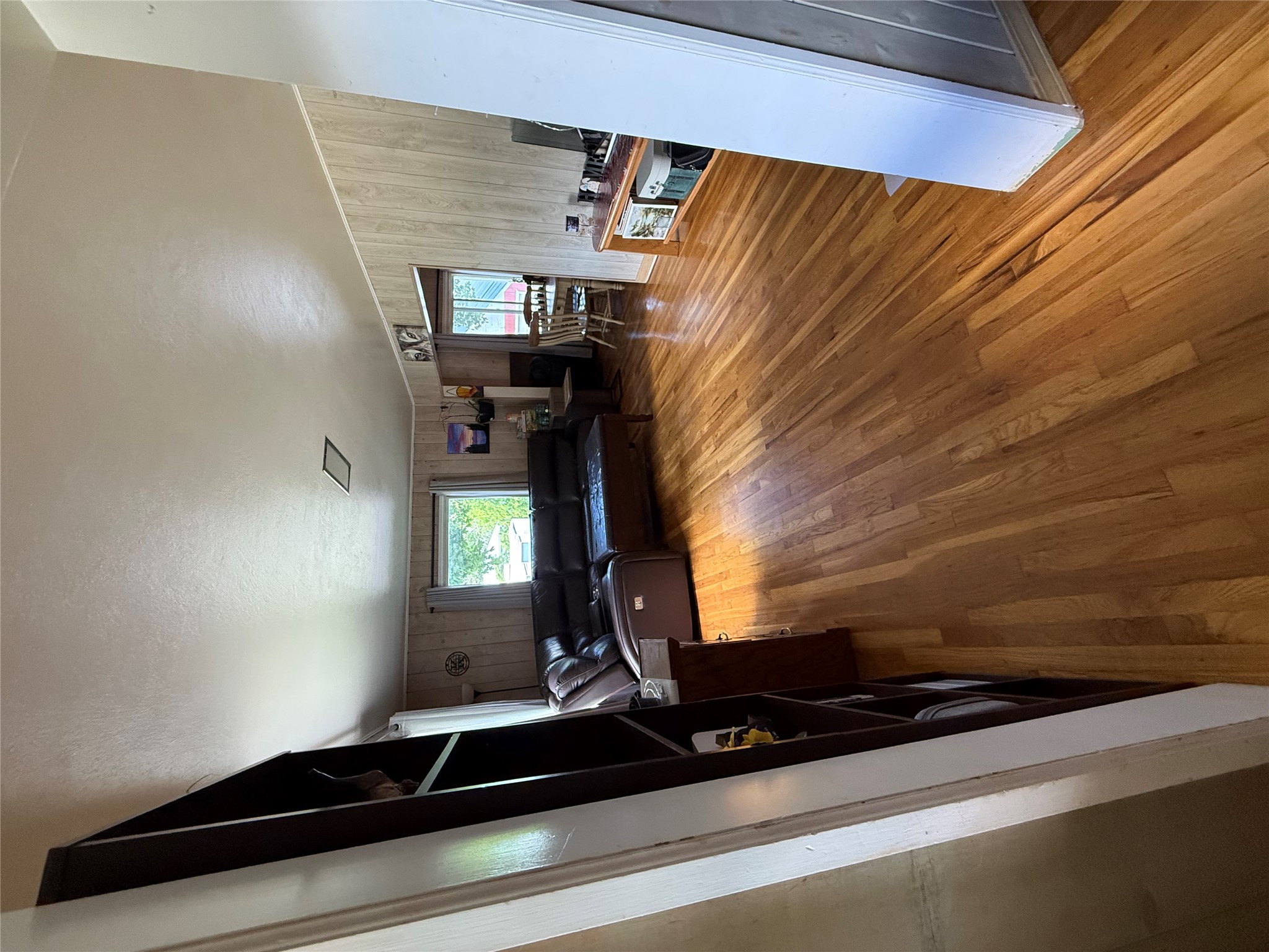 502 Pierce Street Property Photo 1