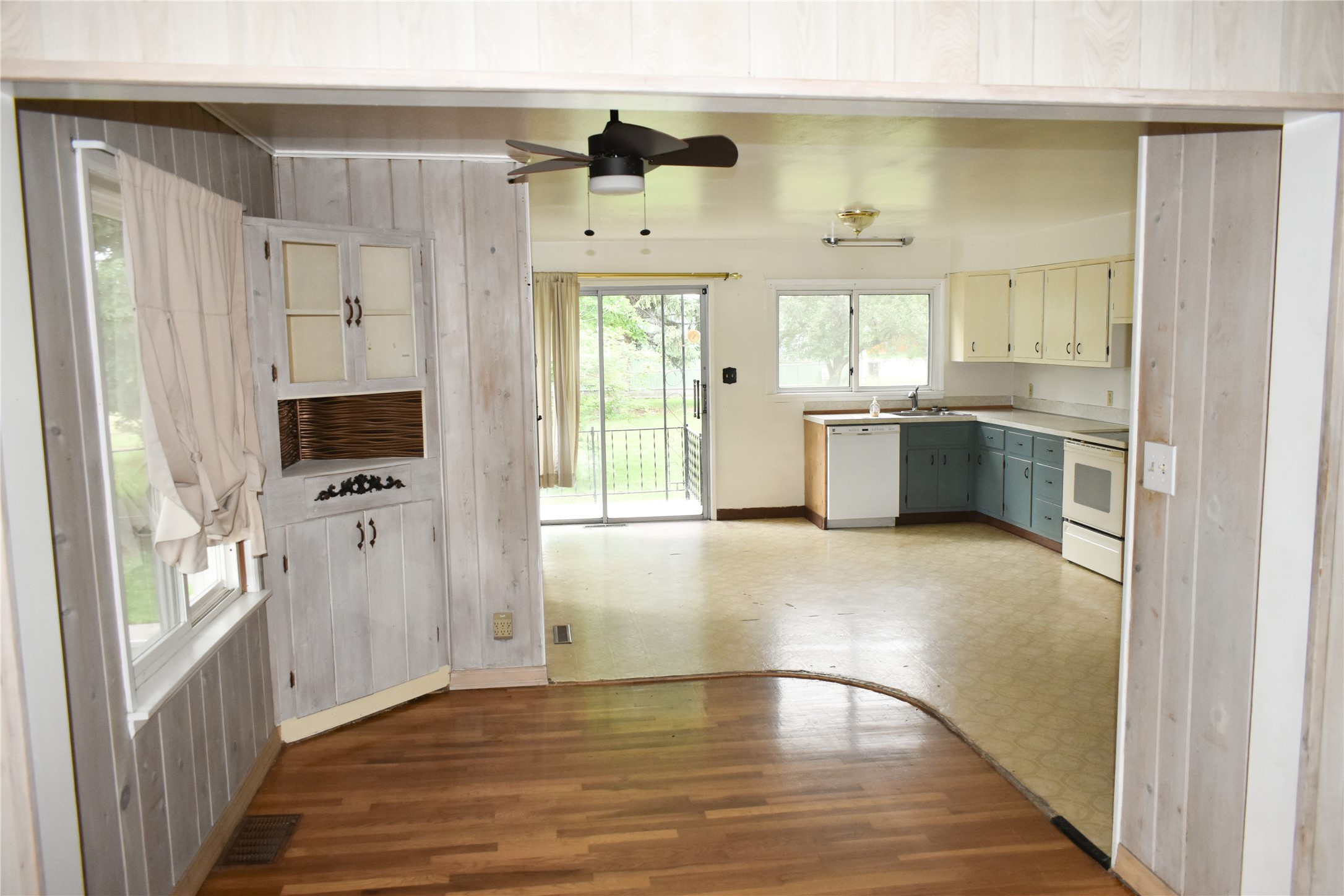 502 Pierce Street Property Photo 2