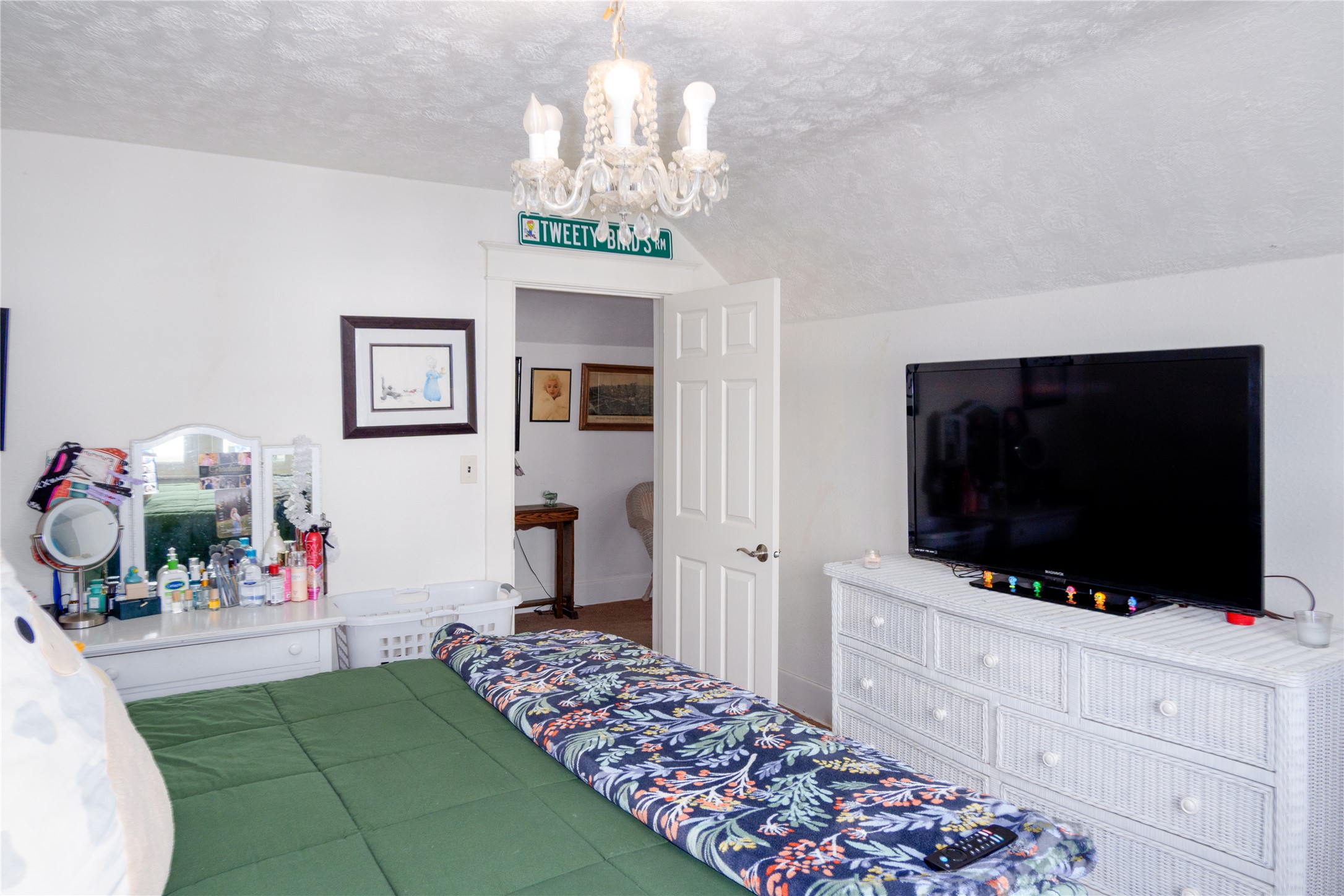 118 E Lincoln Boulevard Property Photo 60