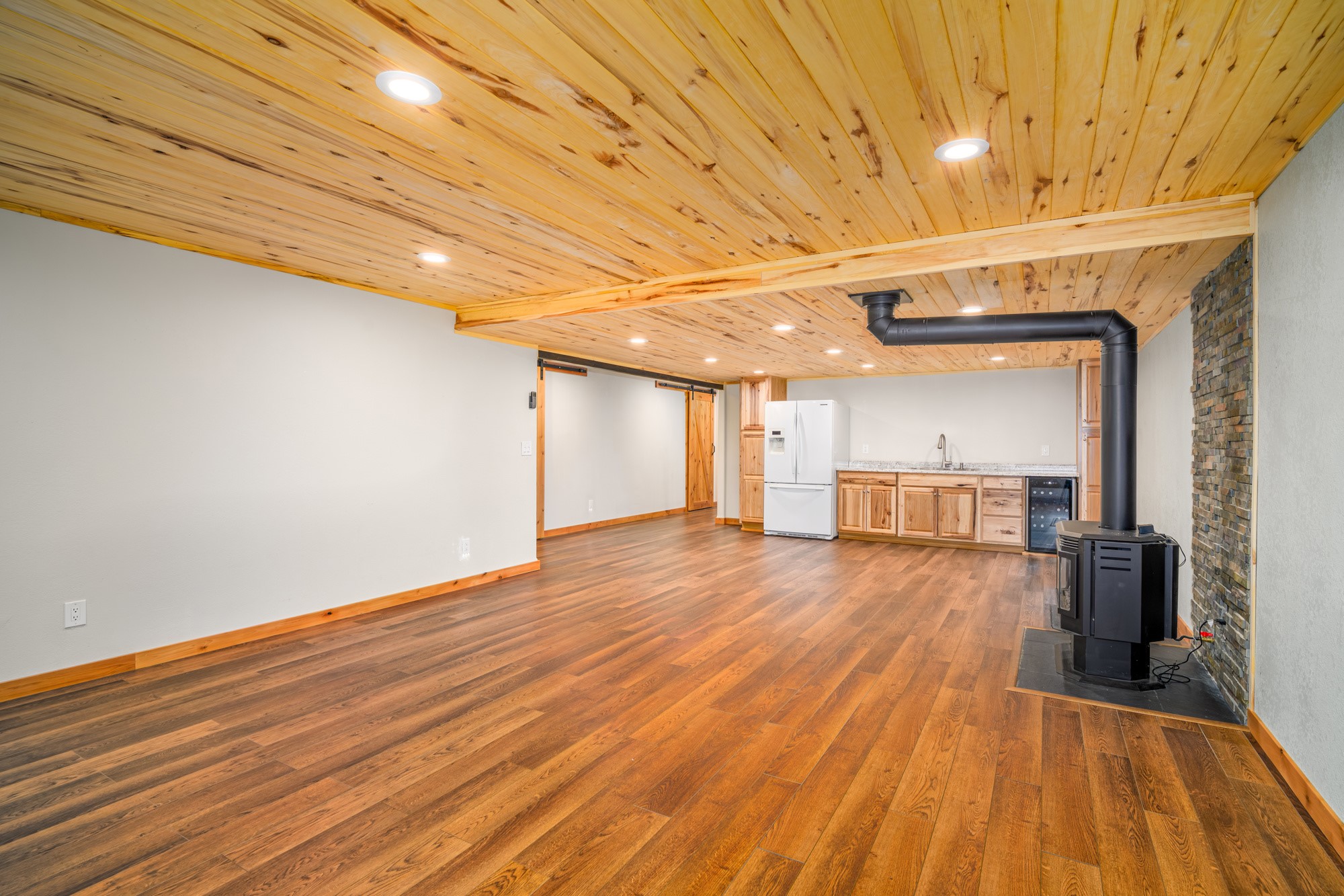 111 Wagon Wheel Road Property Photo 24