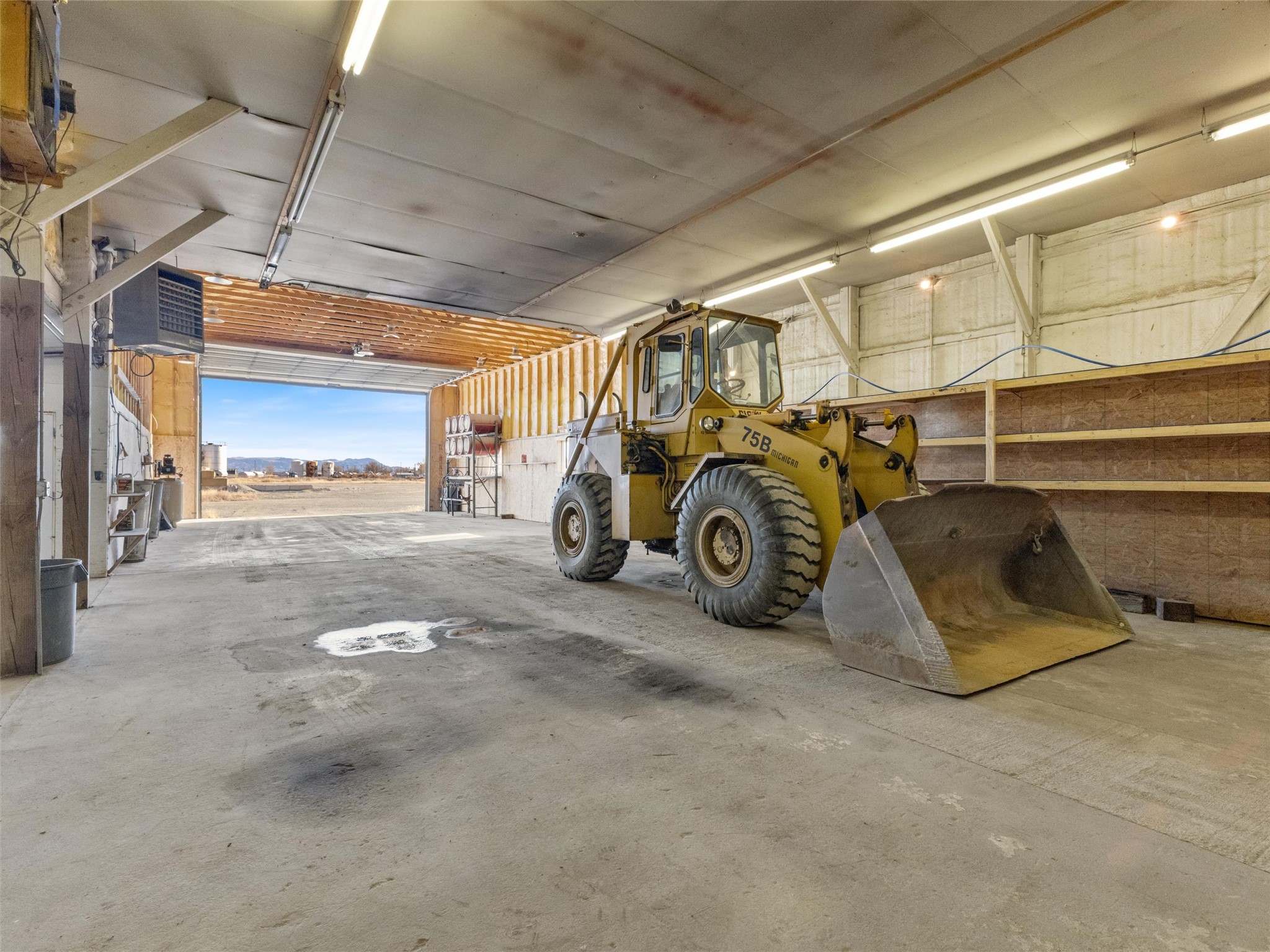 2 S Lincoln Street Property Photo 14