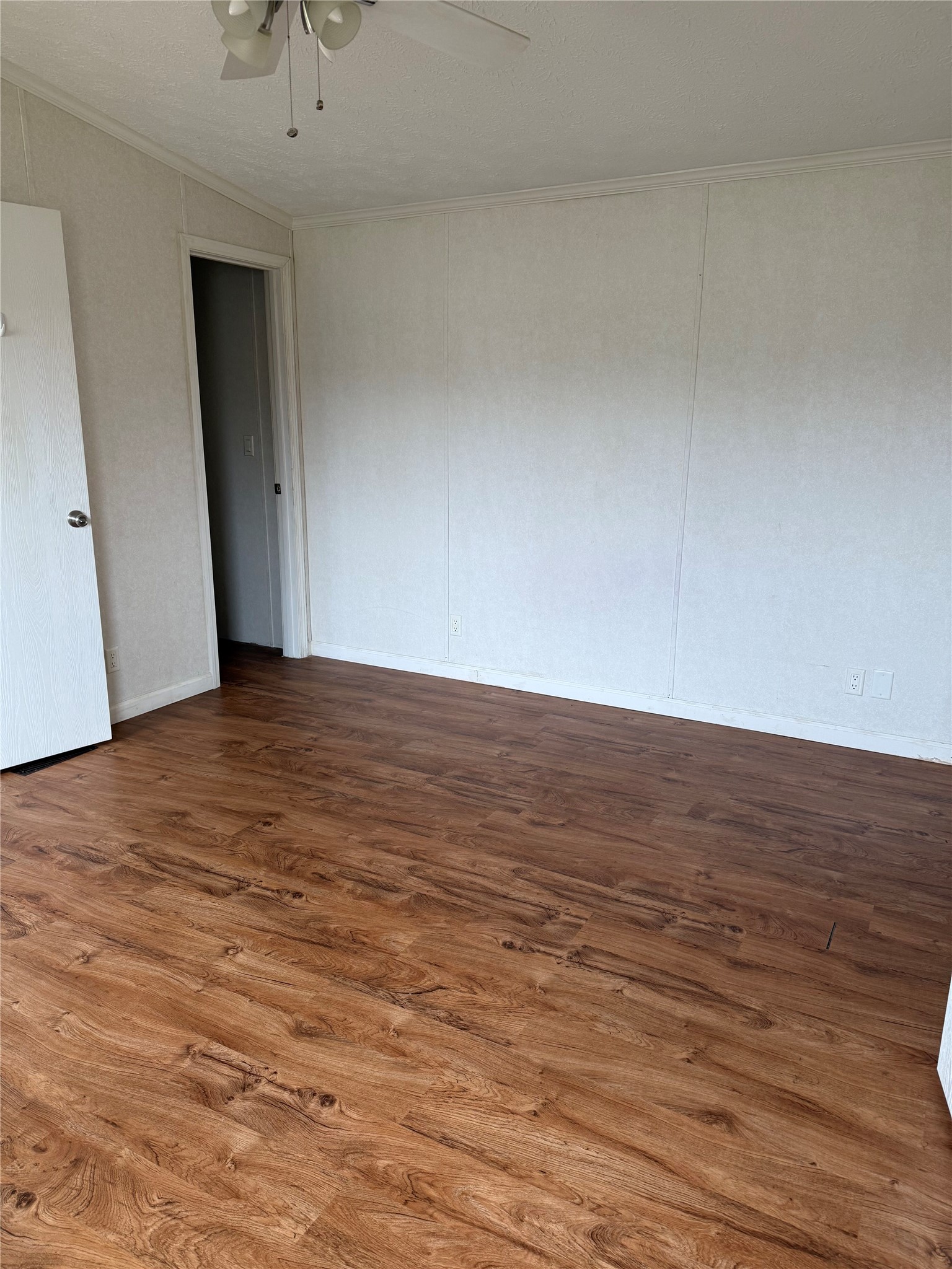 2915 Pleasure Road Property Photo 6