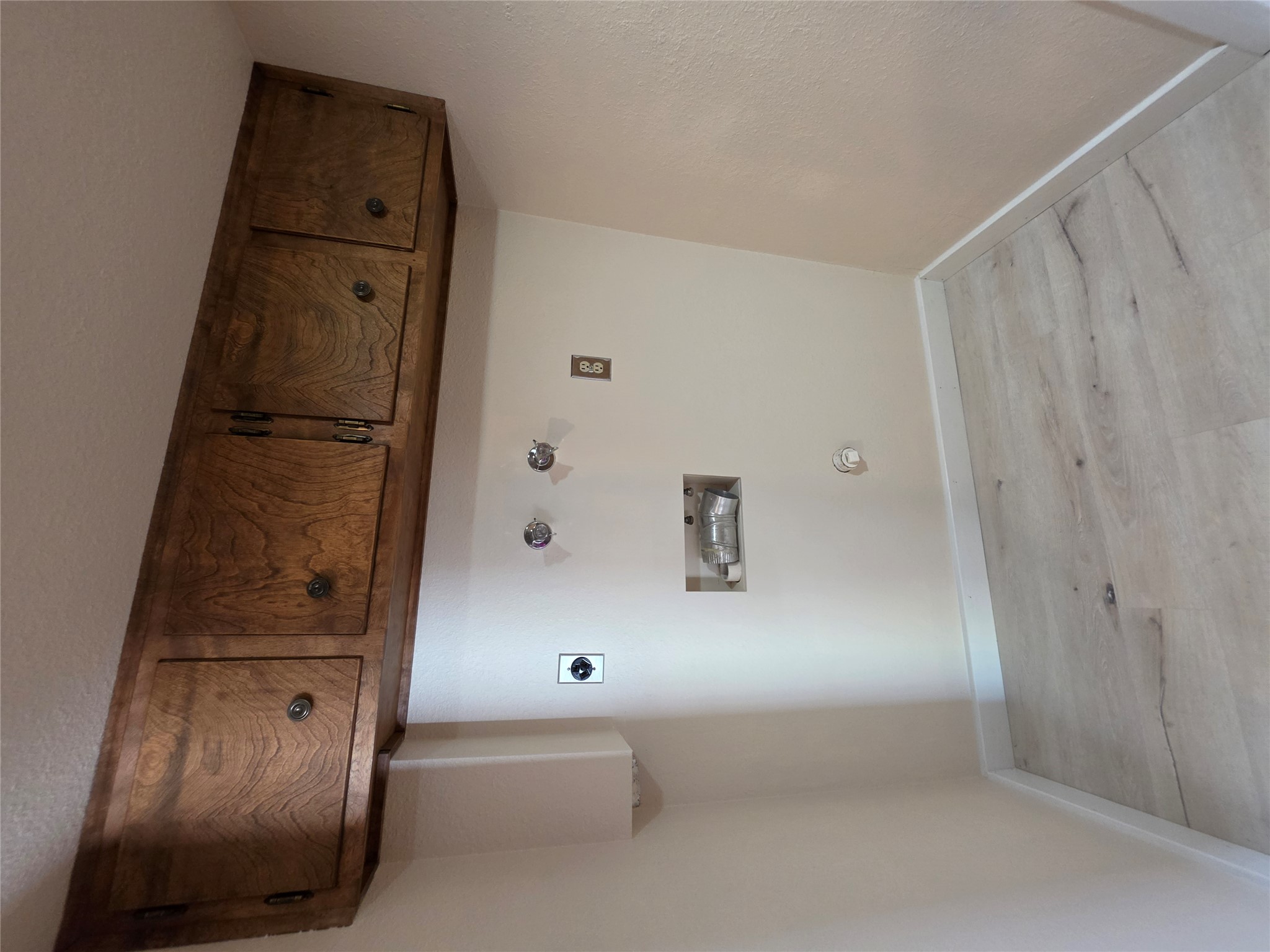 5111 Silverwood Court Property Photo 13