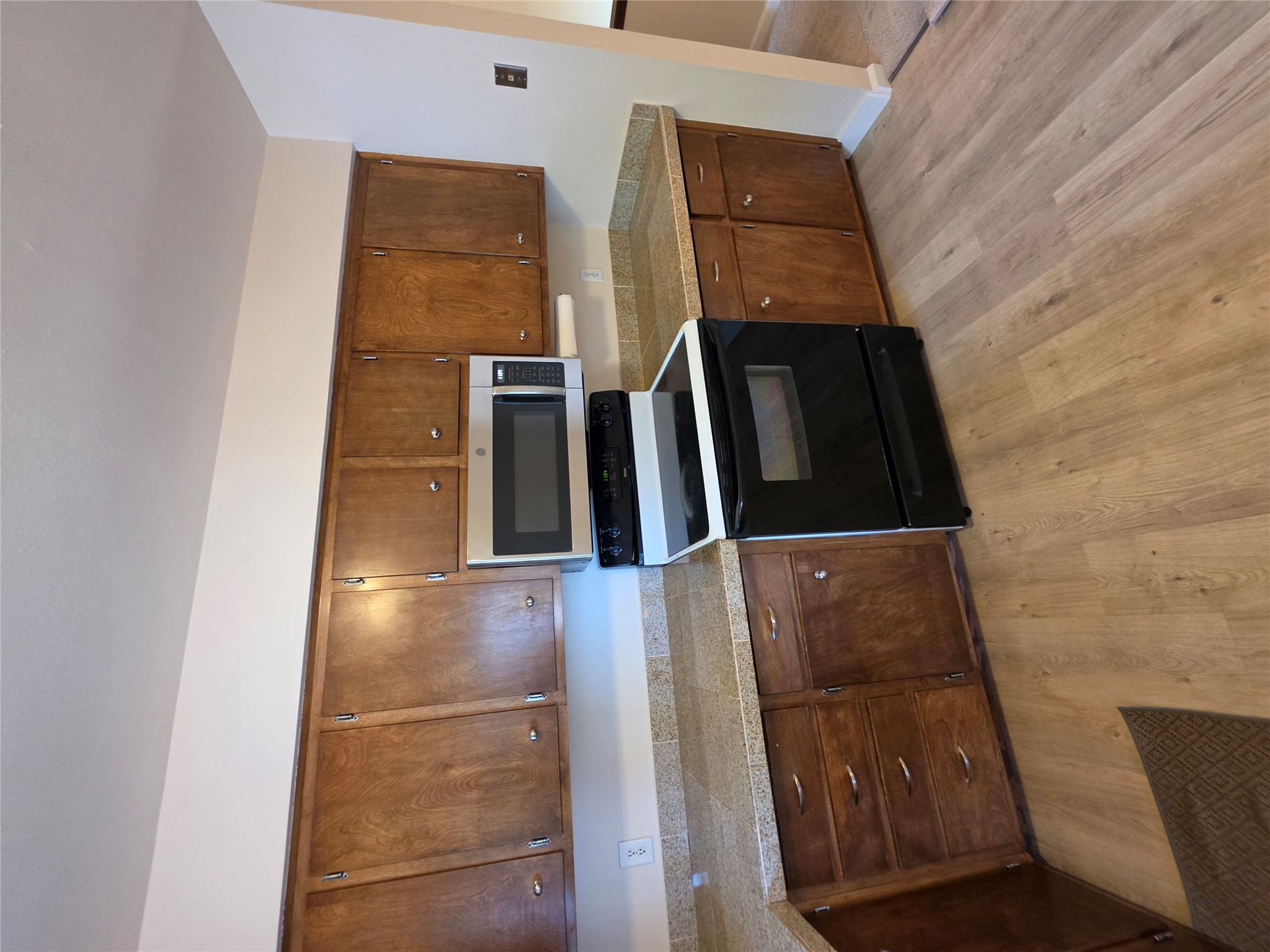 5111 Silverwood Court Property Photo 29