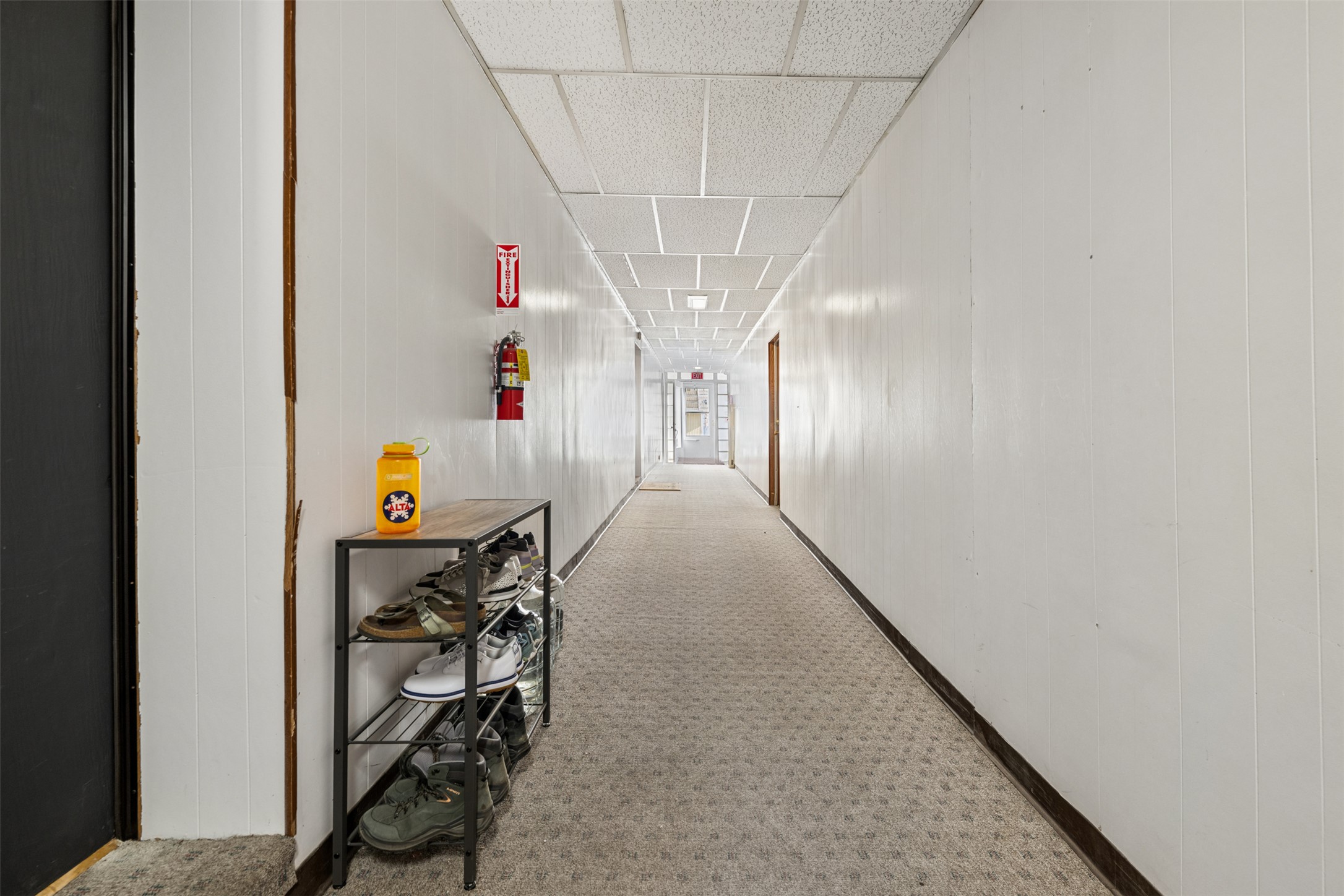 124 E Commercial Avenue Property Photo 25