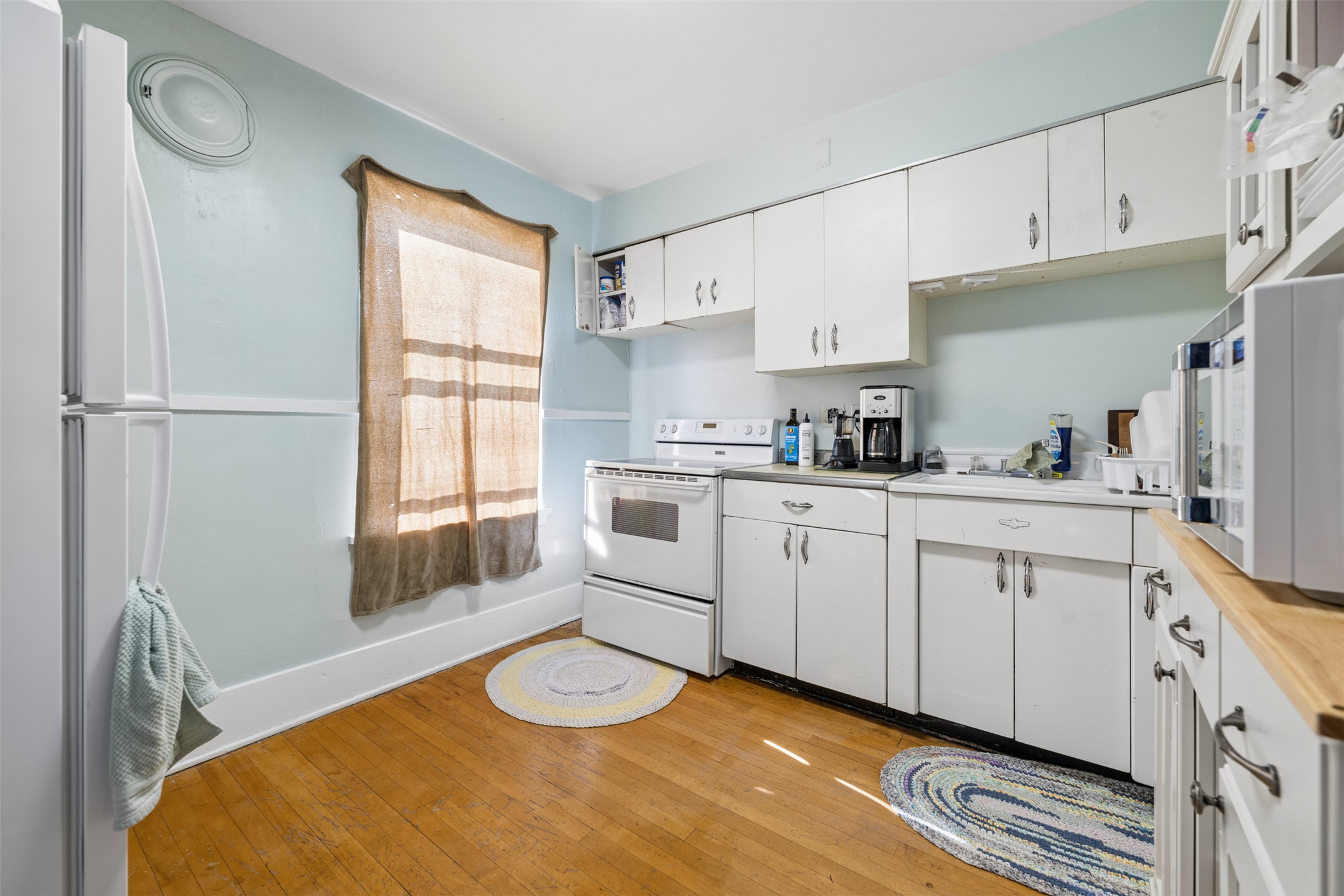124 E Commercial Avenue Property Photo 52