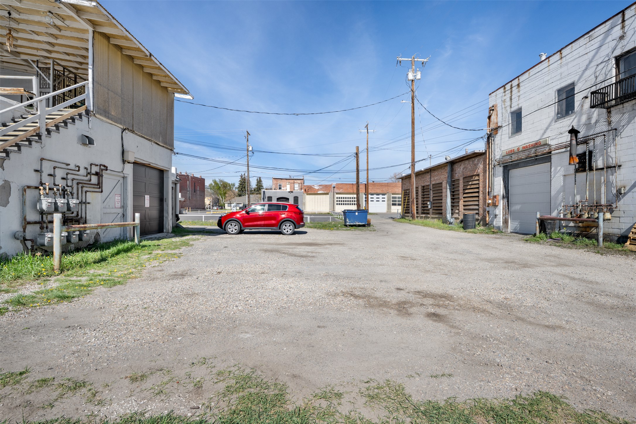 124 E Commercial Avenue Property Photo 71