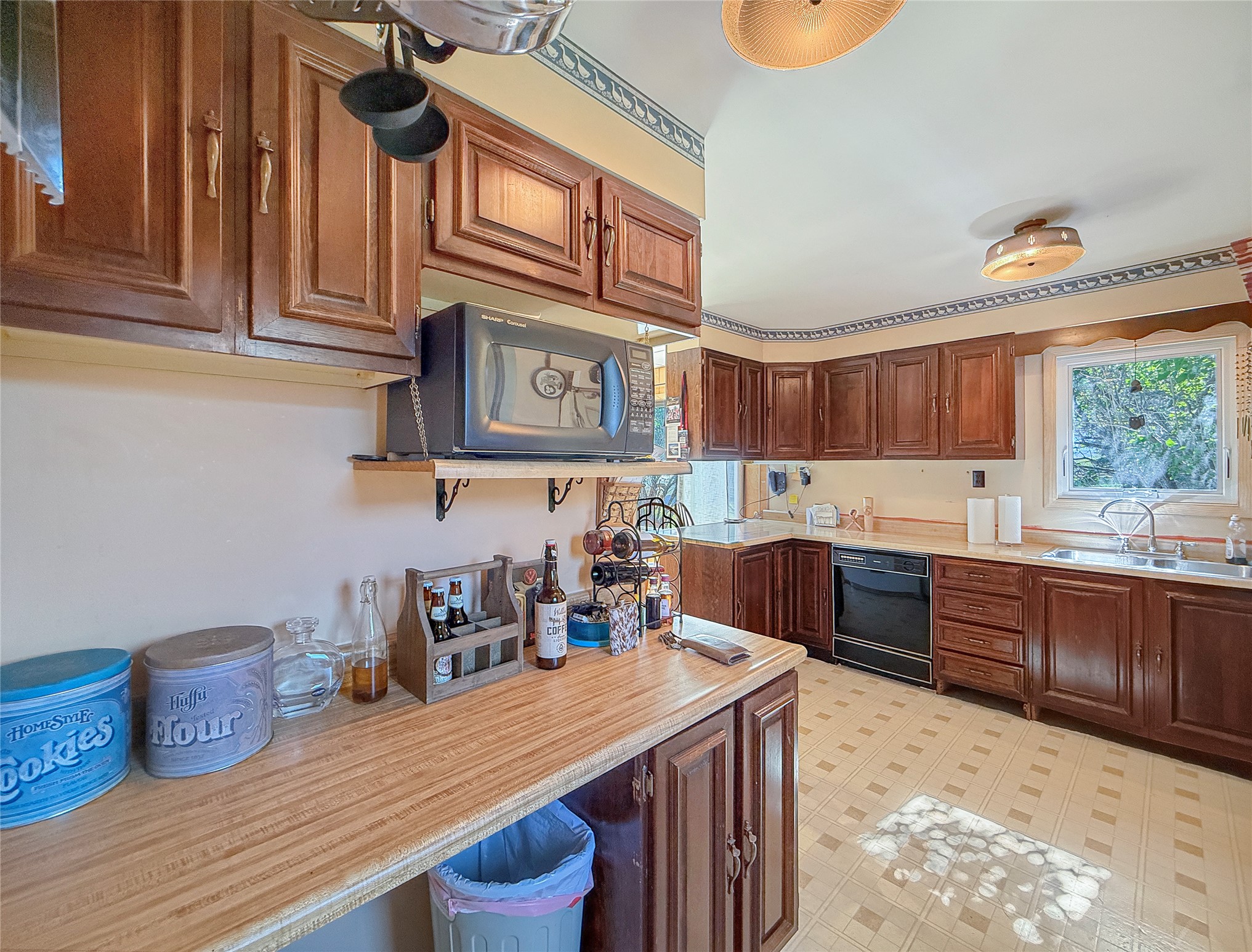 720 S Second Street Property Photo 10