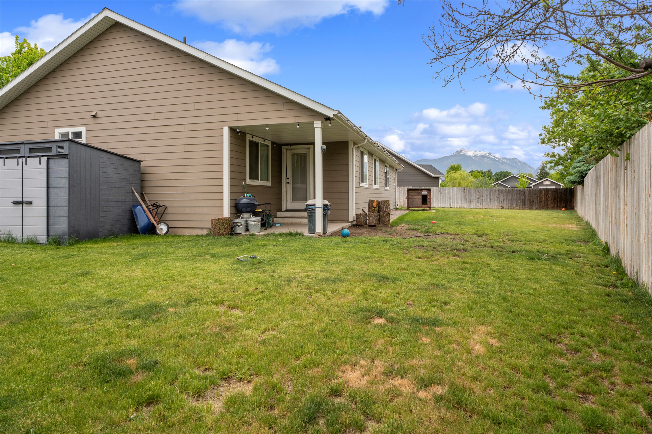 115 Cinnamon Court Property Photo 5