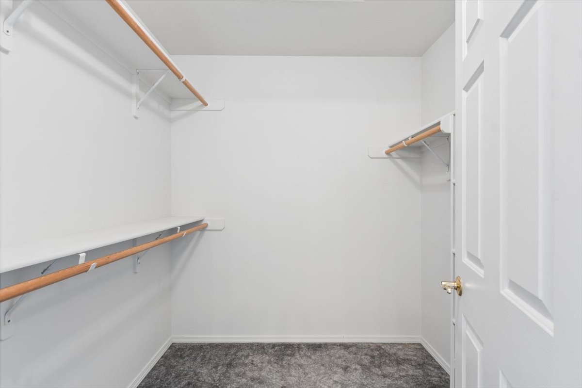151 E Nicklaus Avenue Property Photo 21