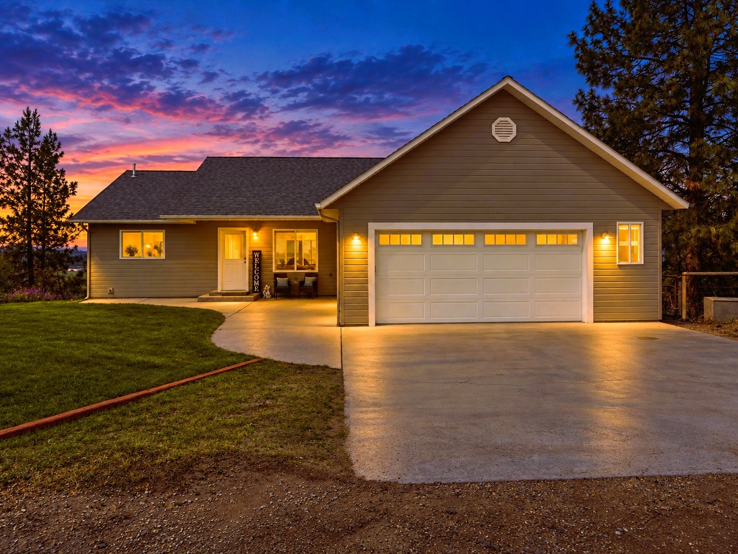 1095 Iron Cap Drive Property Photo 1