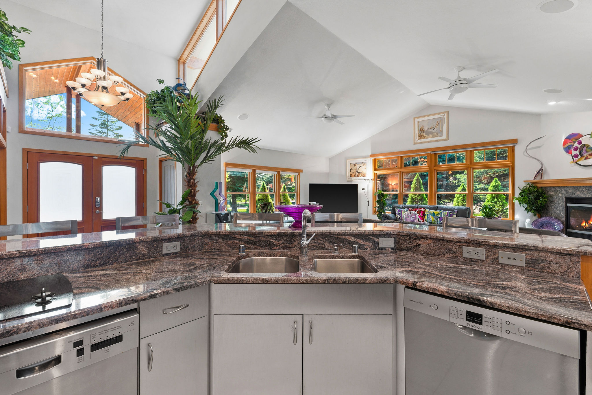 229 Harbor Drive Property Photo 19