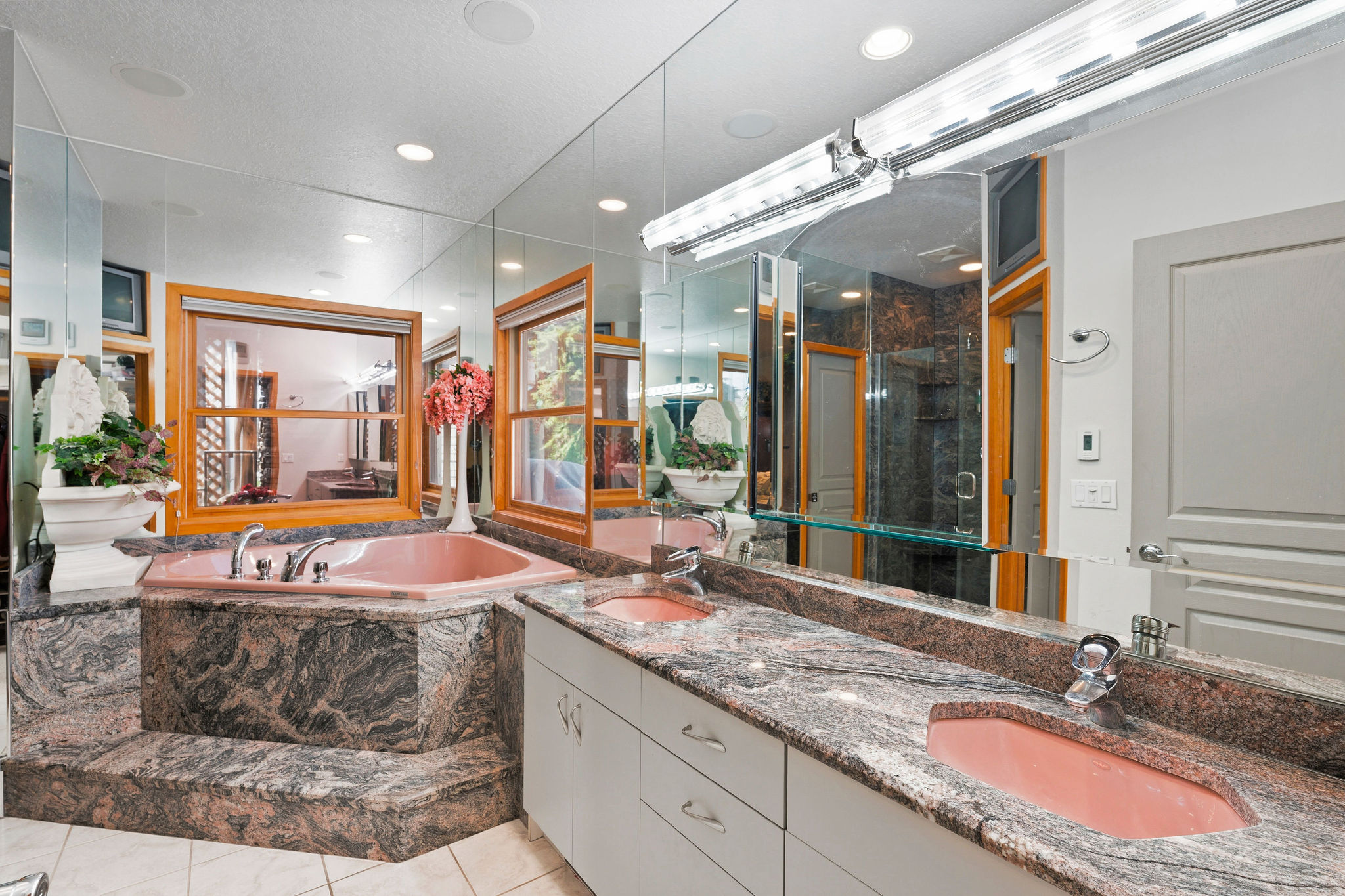 229 Harbor Drive Property Photo 25