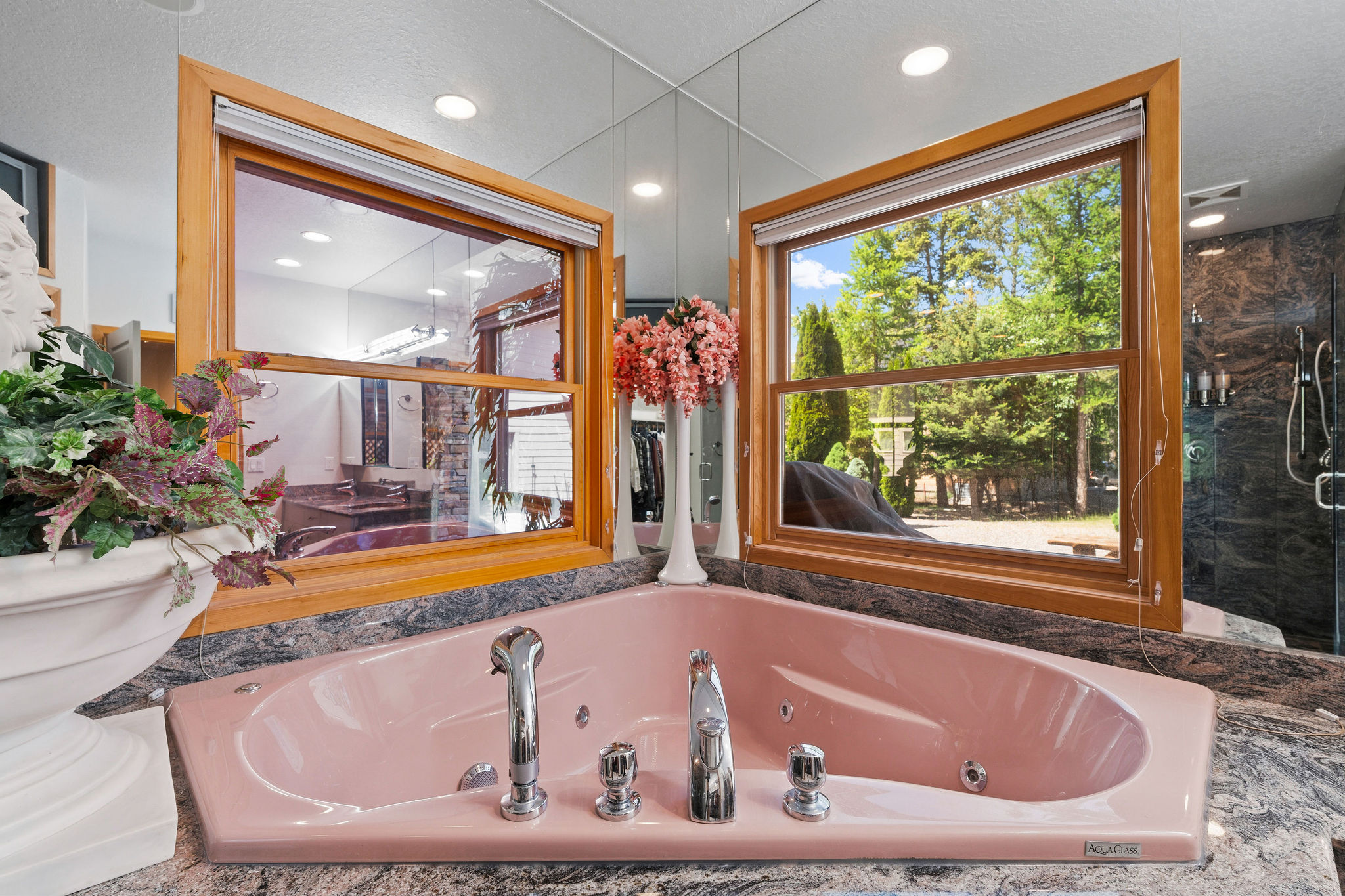 229 Harbor Drive Property Photo 26