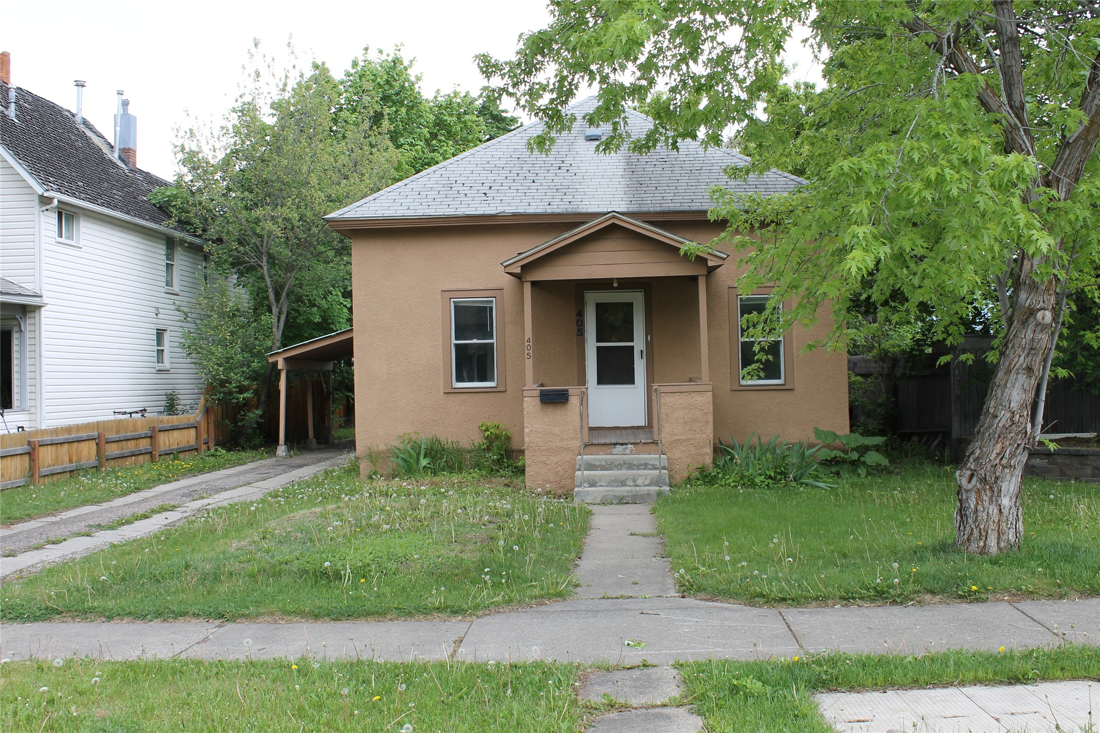 405 E Spruce Street Property Photo 1