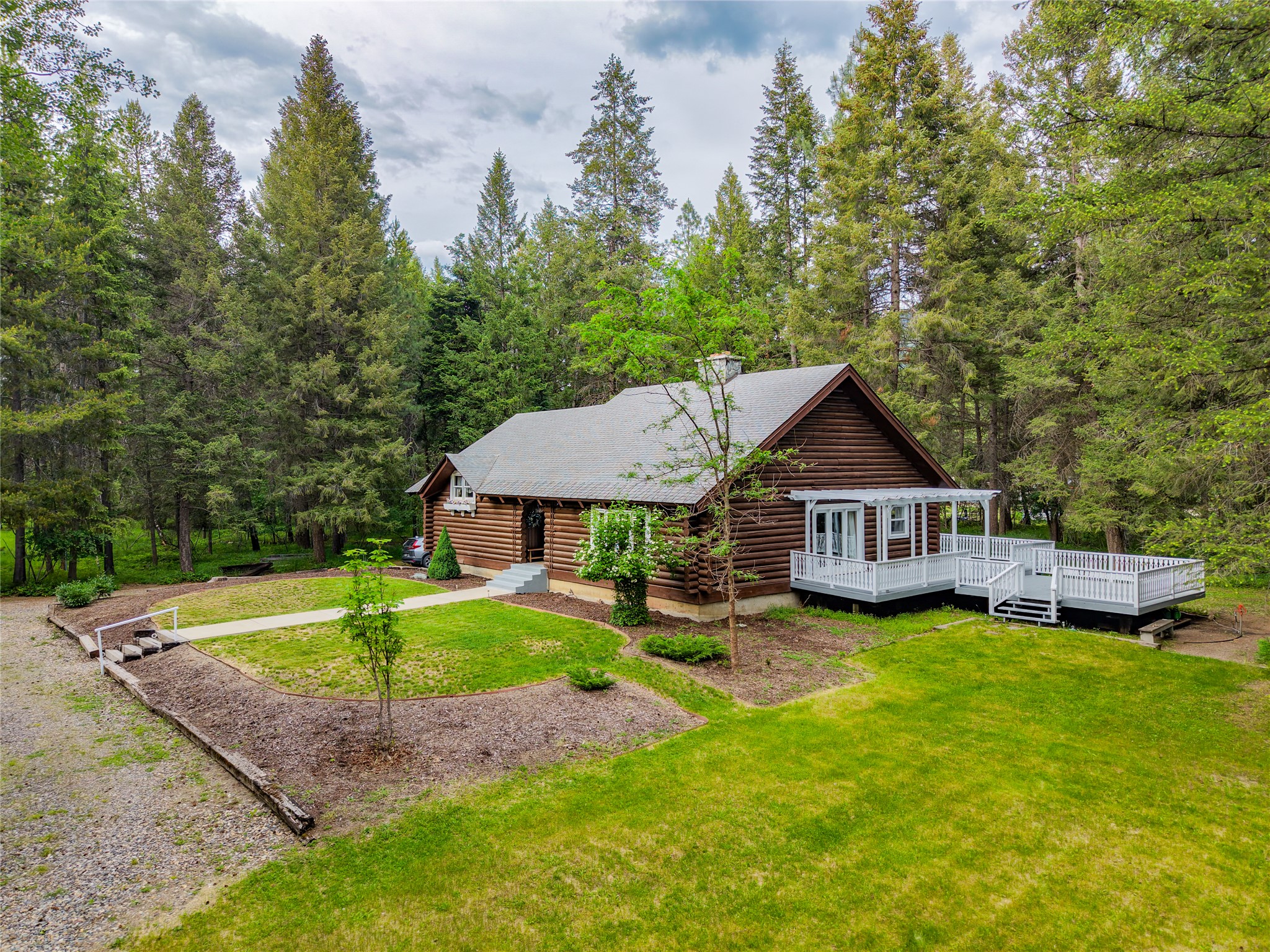 202 Honeysuckle Lane Property Photo 27