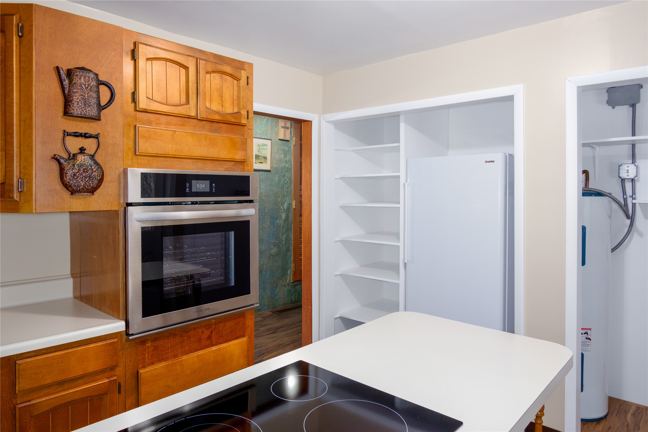 202 Honeysuckle Lane Property Photo 47