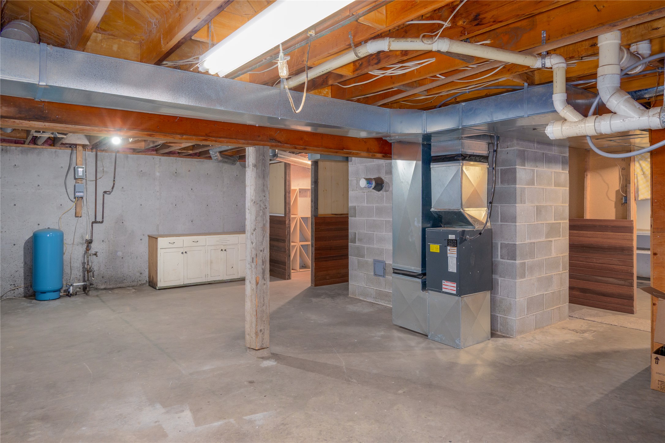 202 Honeysuckle Lane Property Photo 56