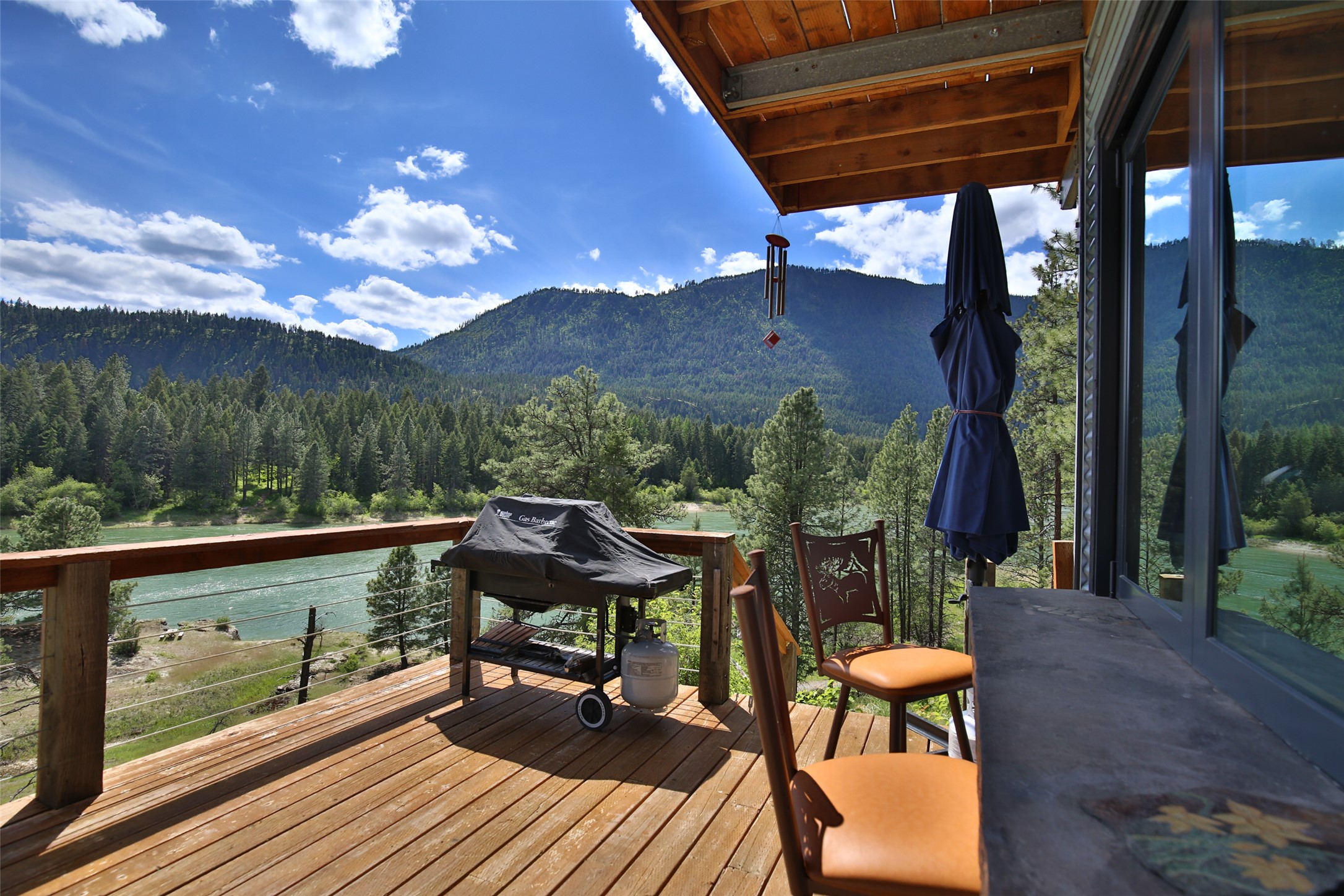 2286 Blue Slide Road Property Photo 3