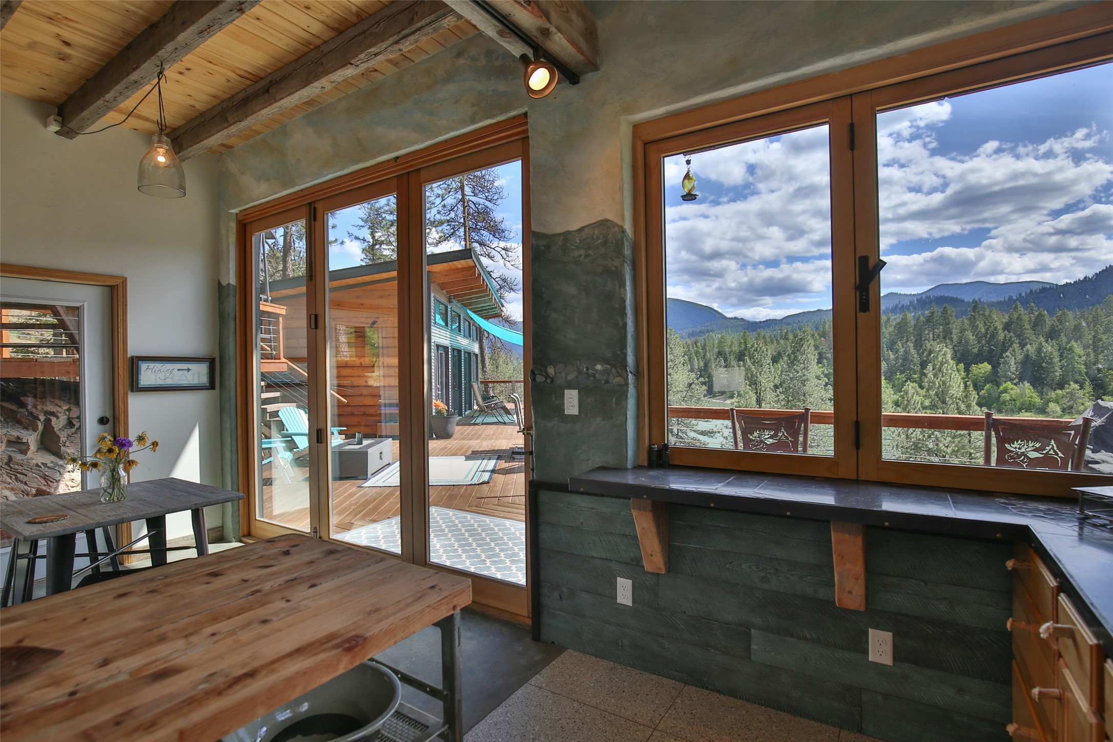 2286 Blue Slide Road Property Photo 16