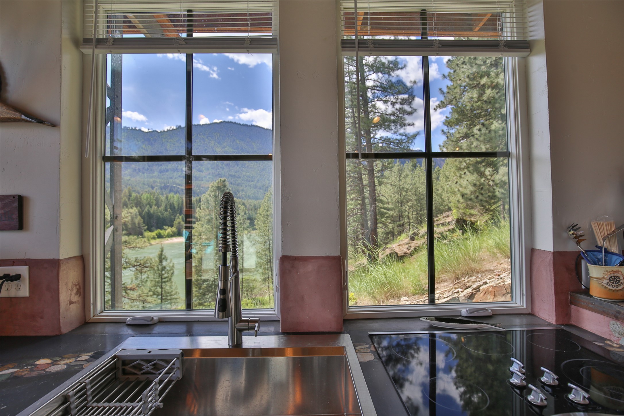 2286 Blue Slide Road Property Photo 17