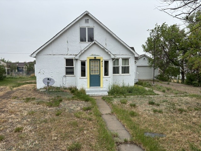 415 3rd Street S Property Photo 1
