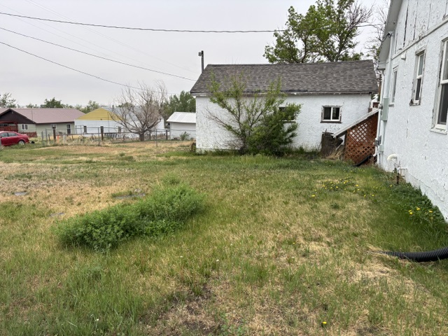 415 3rd Street S Property Photo 40
