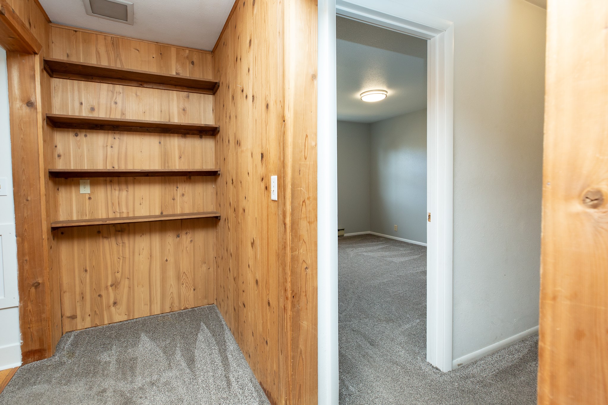 1732 Defoe Street Property Photo 37