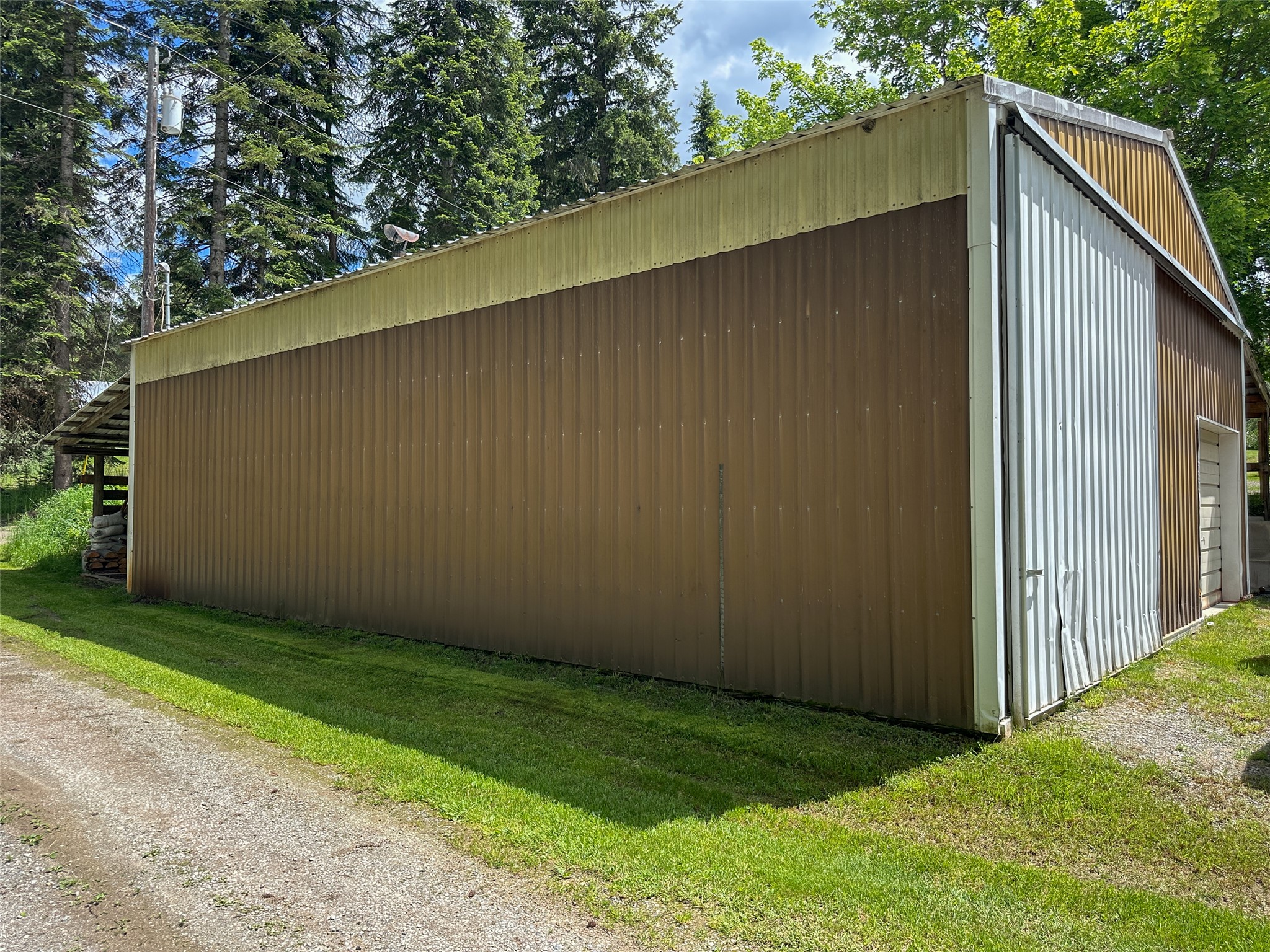 2 Starvation Lane Property Photo 2