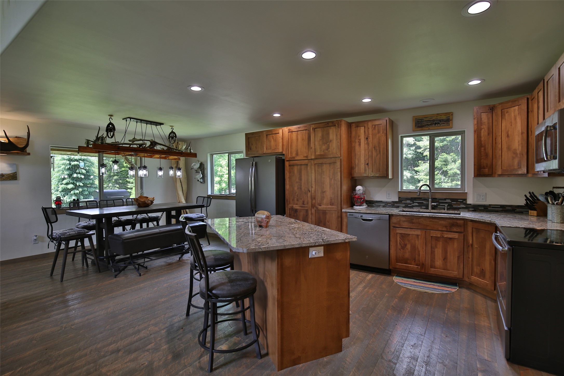 2 Starvation Lane Property Photo 16