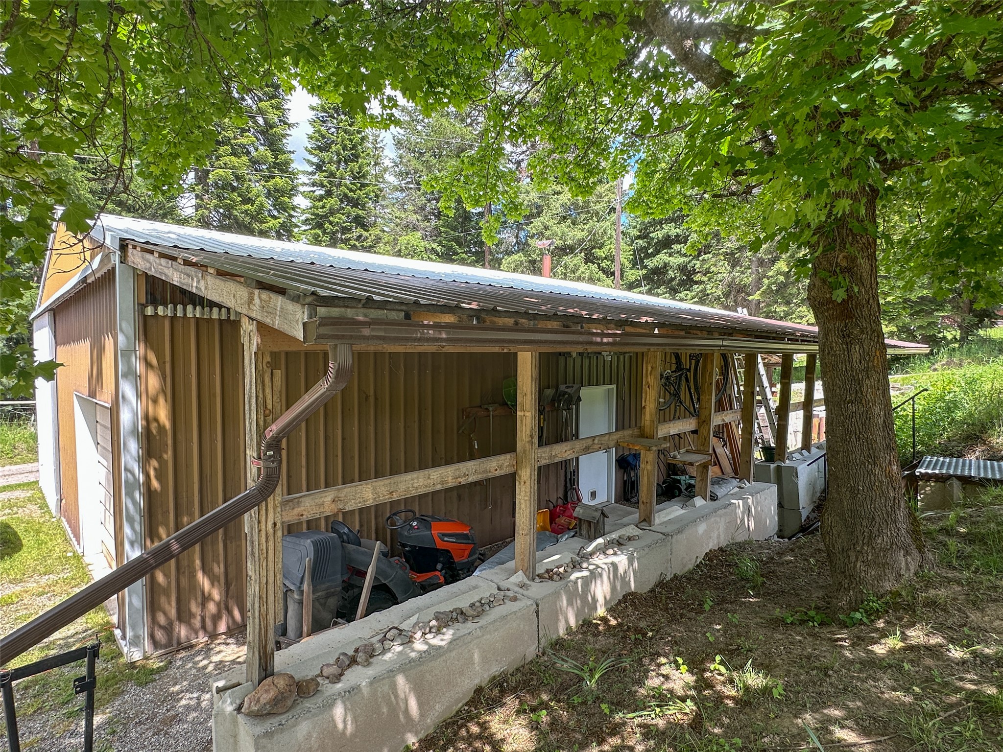 2 Starvation Lane Property Photo 43