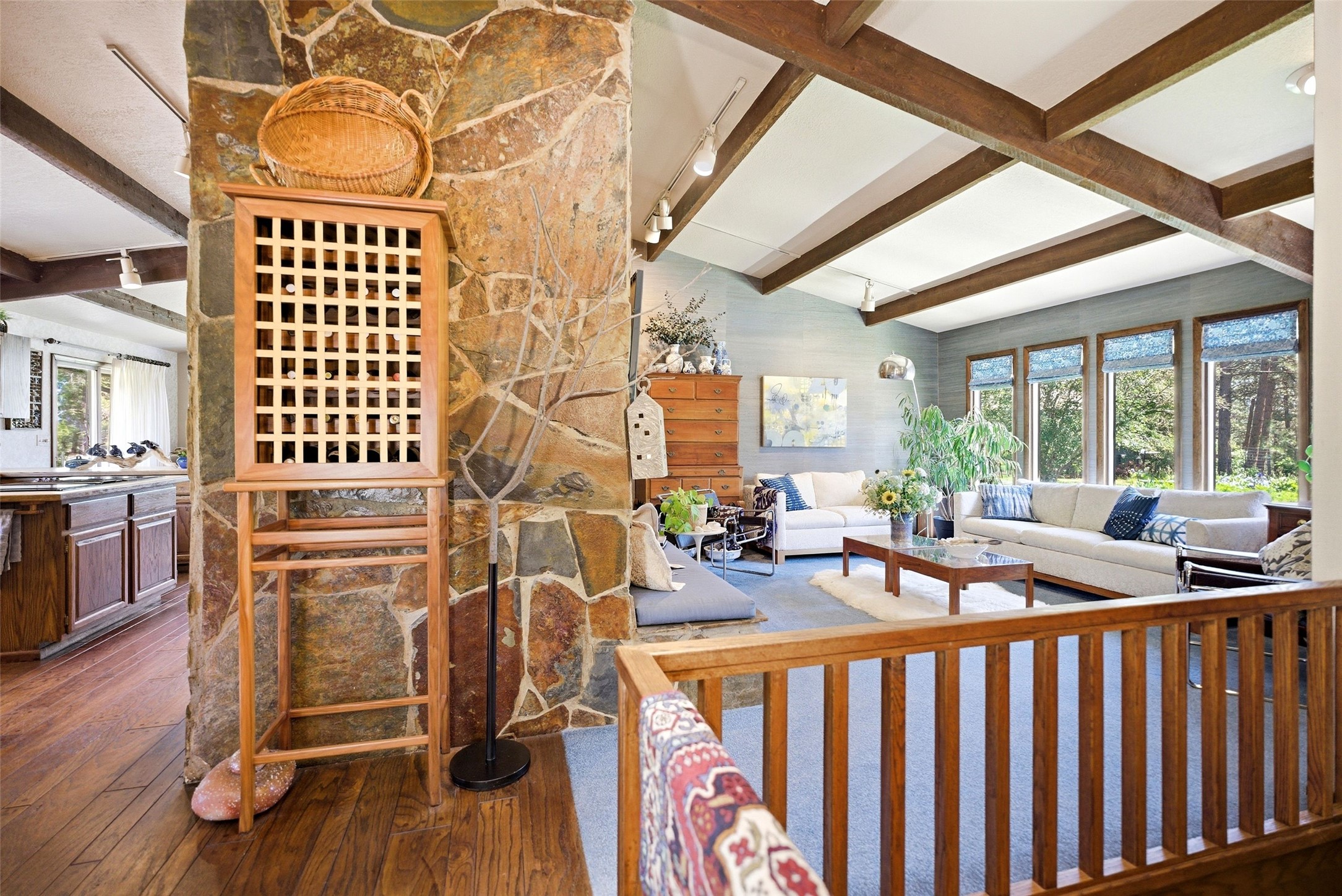 5545 Skyway Drive Property Photo 4