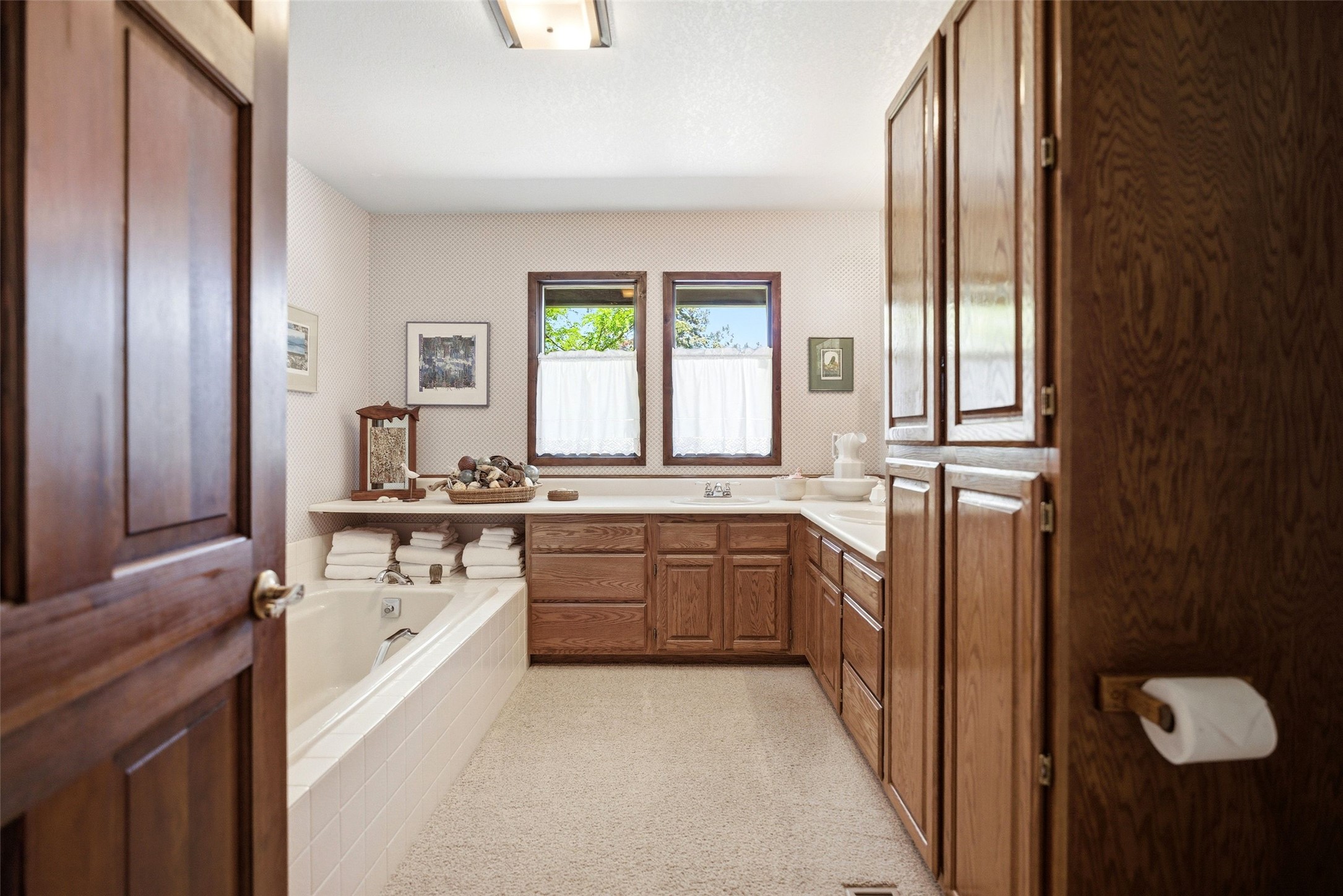 5545 Skyway Drive Property Photo 29