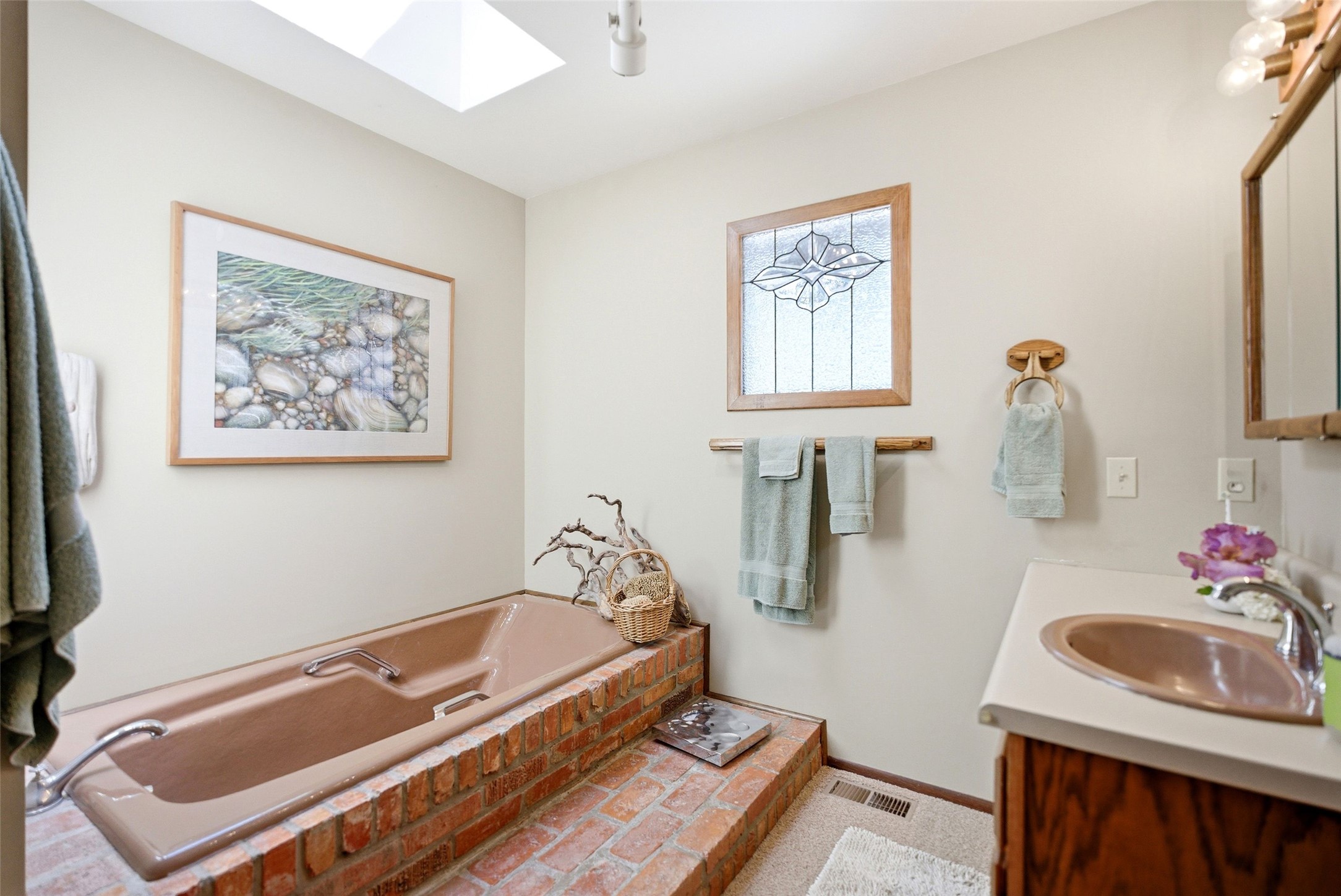 5545 Skyway Drive Property Photo 34