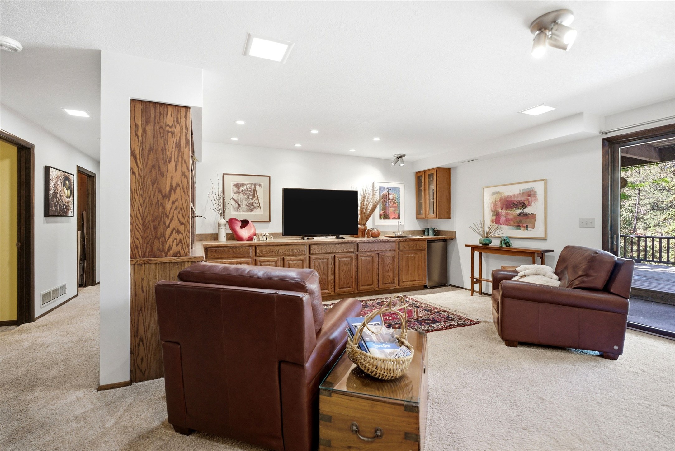5545 Skyway Drive Property Photo 35