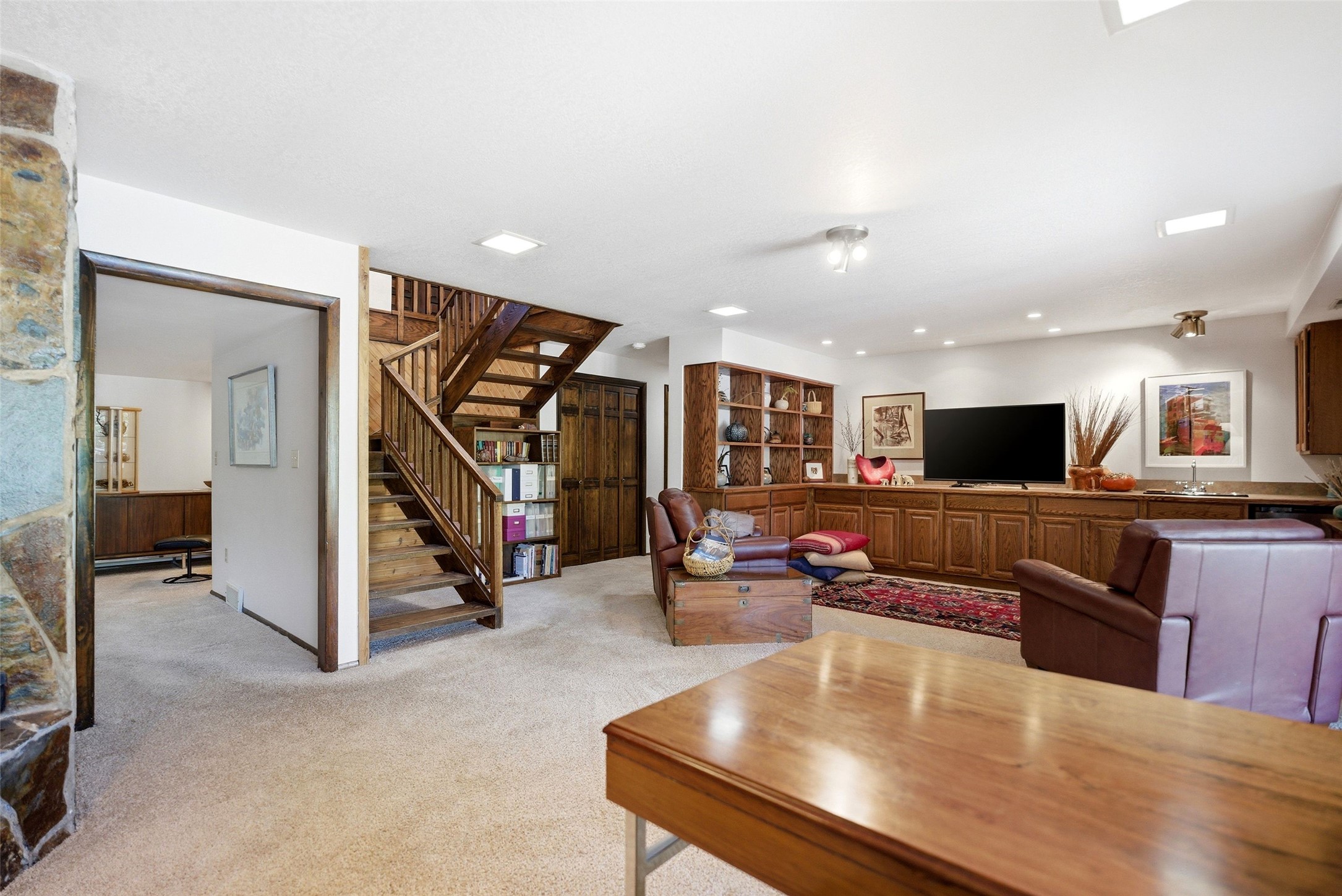 5545 Skyway Drive Property Photo 36