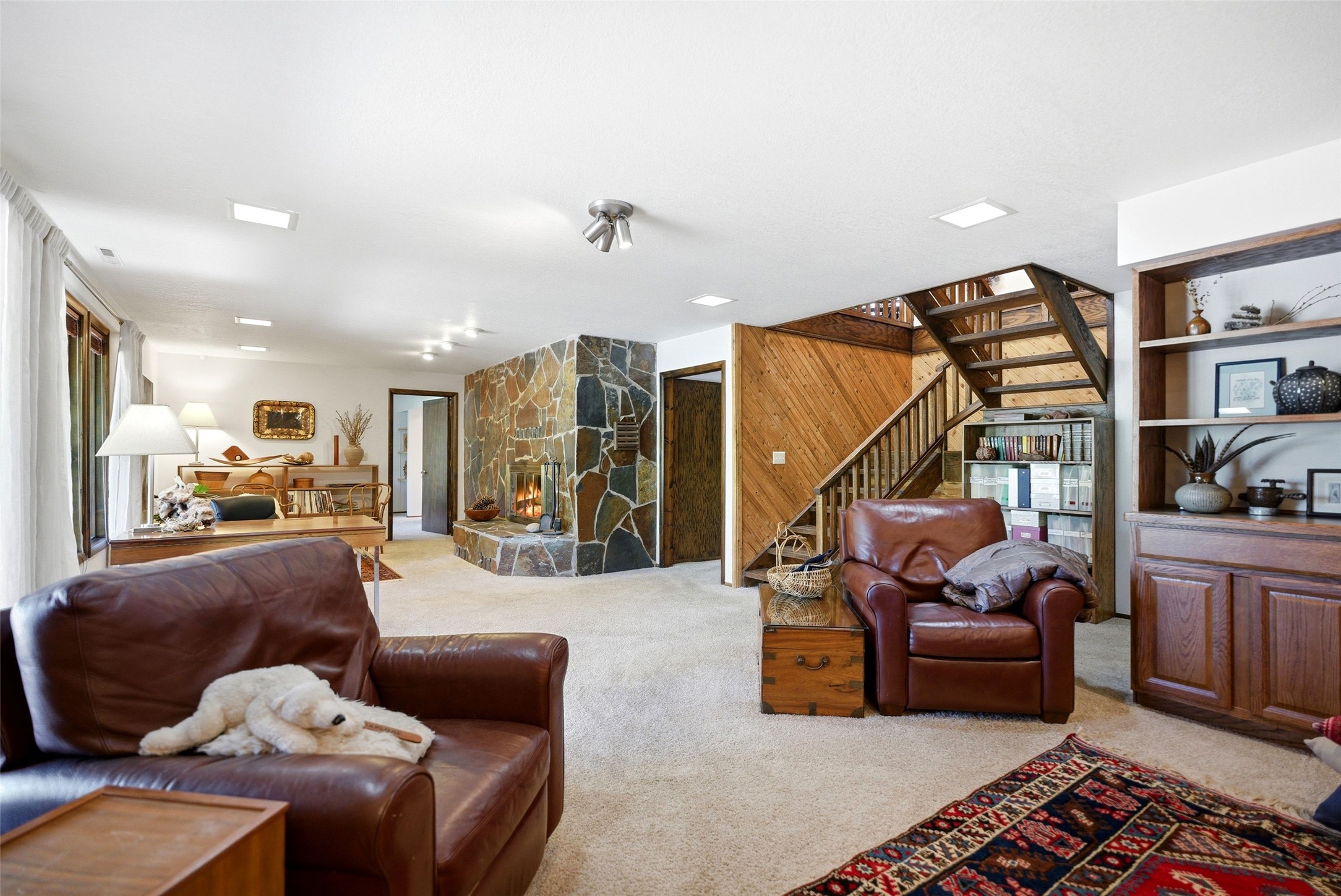 5545 Skyway Drive Property Photo 39
