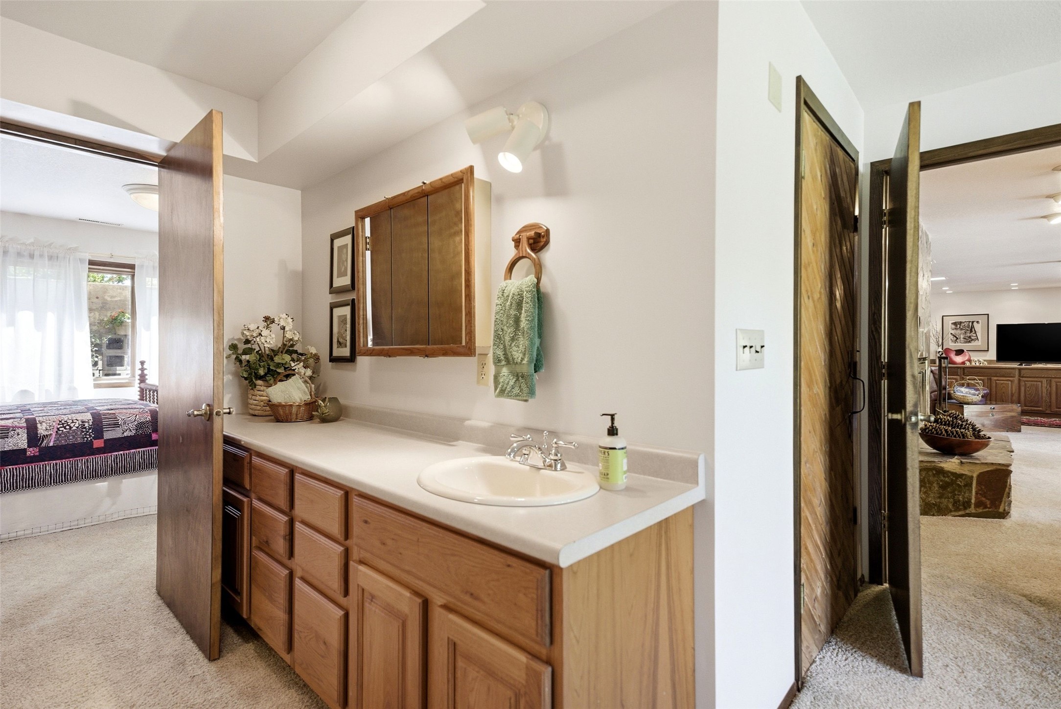 5545 Skyway Drive Property Photo 47
