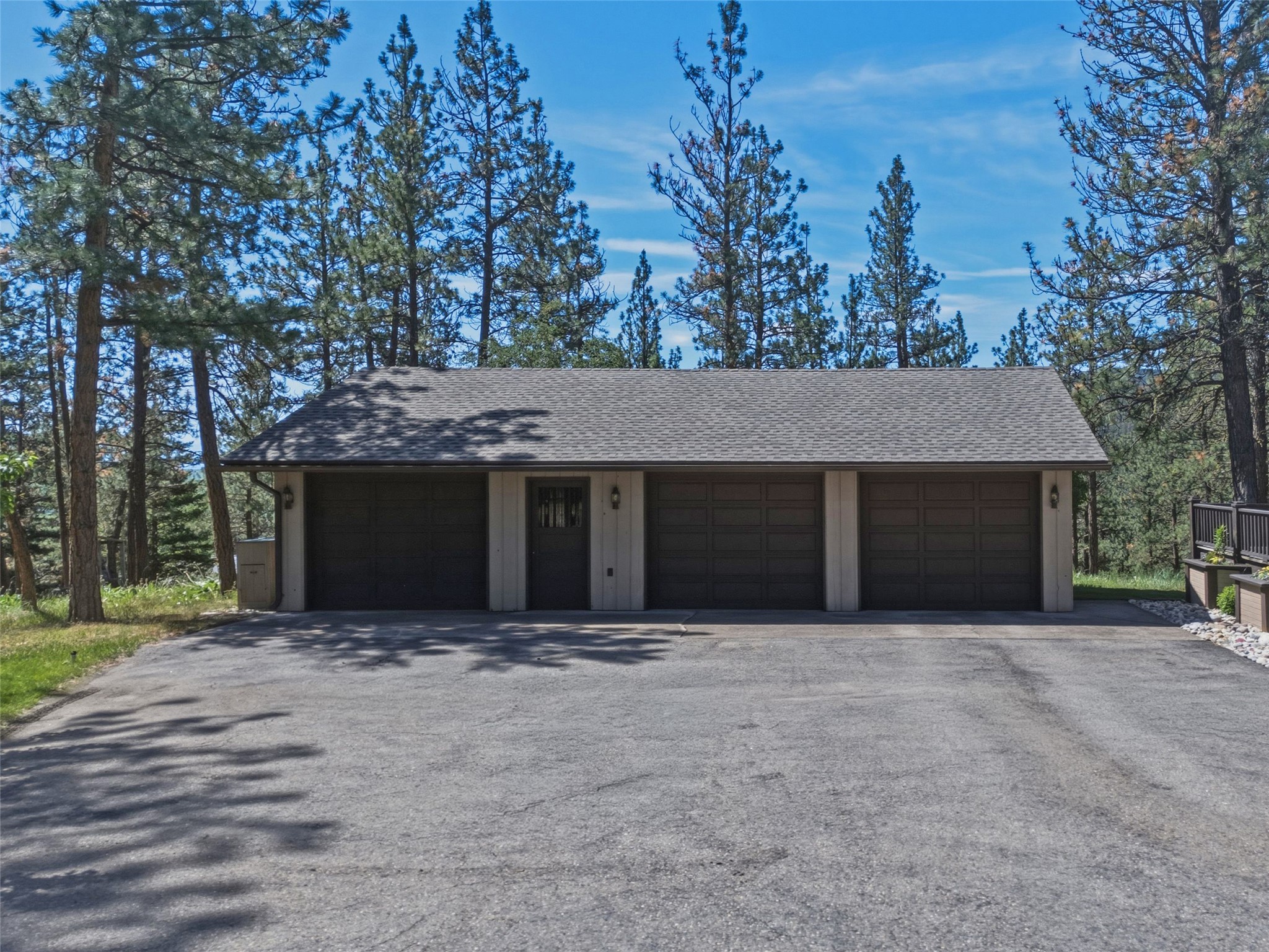 5545 Skyway Drive Property Photo 72
