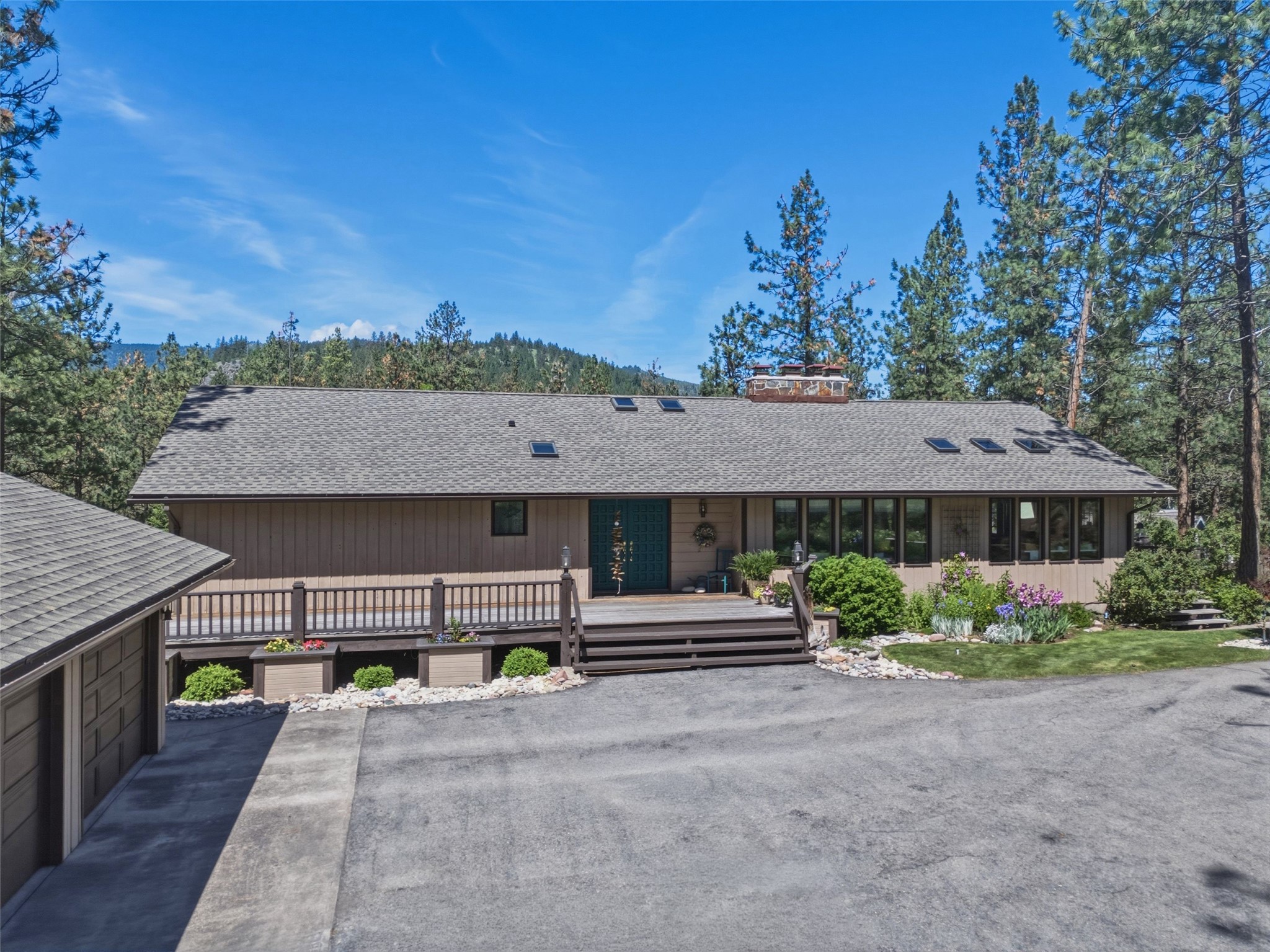 5545 Skyway Drive Property Photo 73