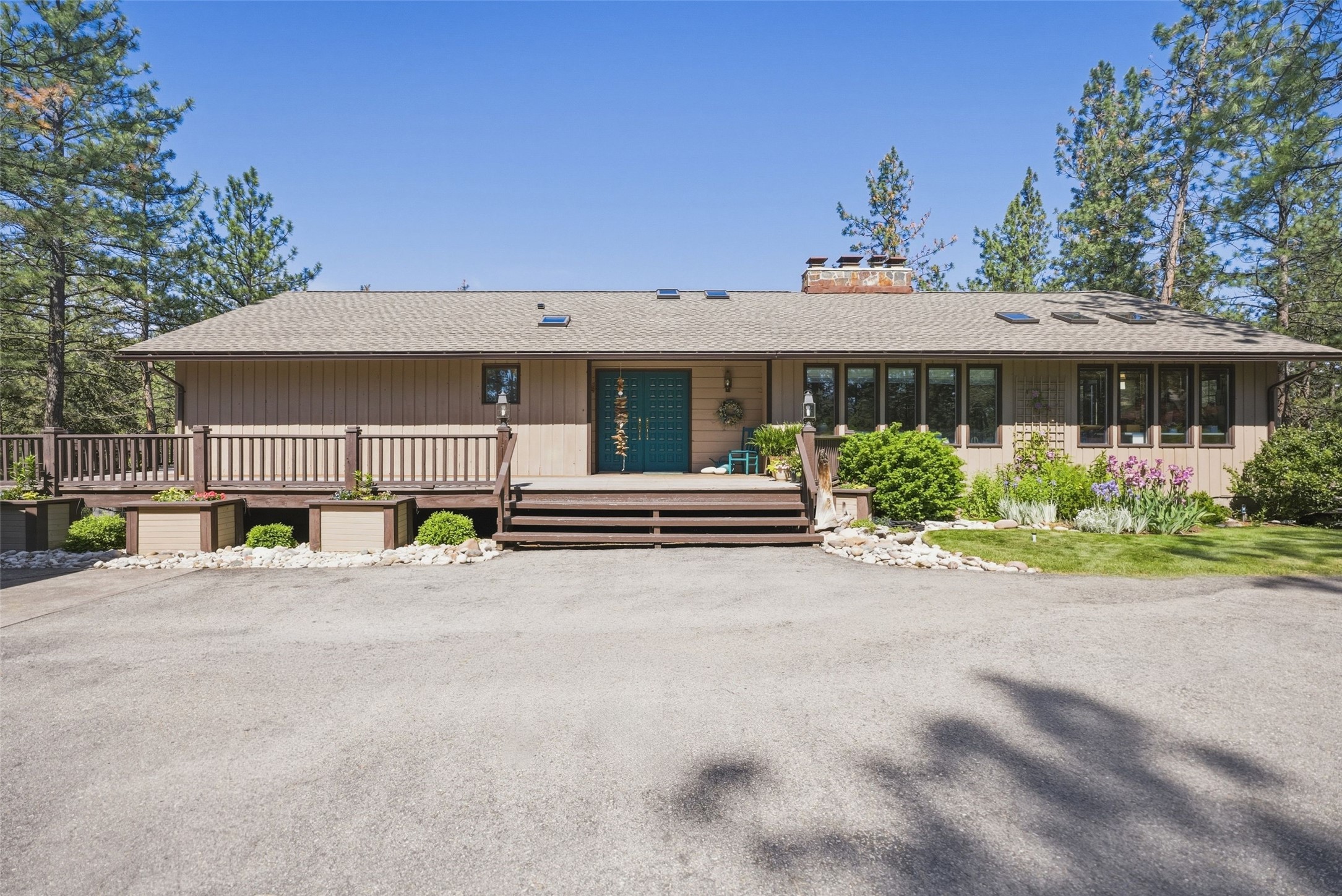 5545 Skyway Drive Property Photo 77