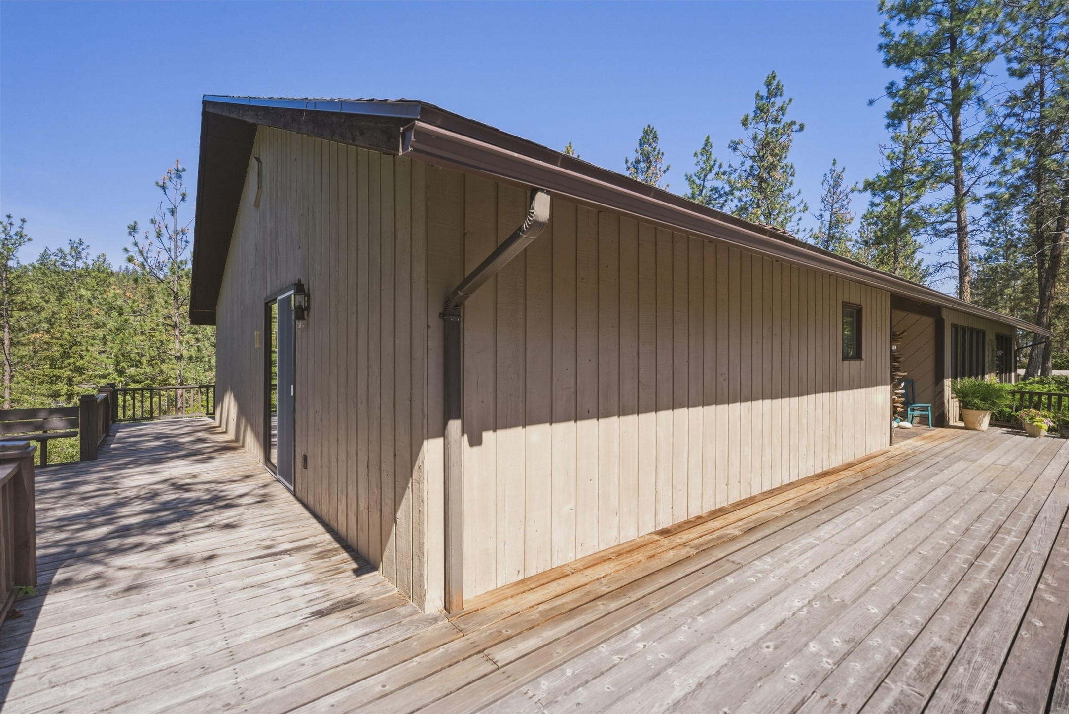 5545 Skyway Drive Property Photo 79